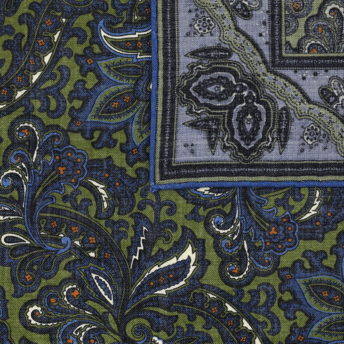 Einstecktuch in oliv