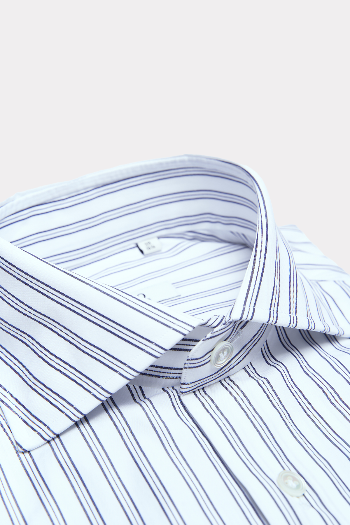 Shirt in blue and white stripes