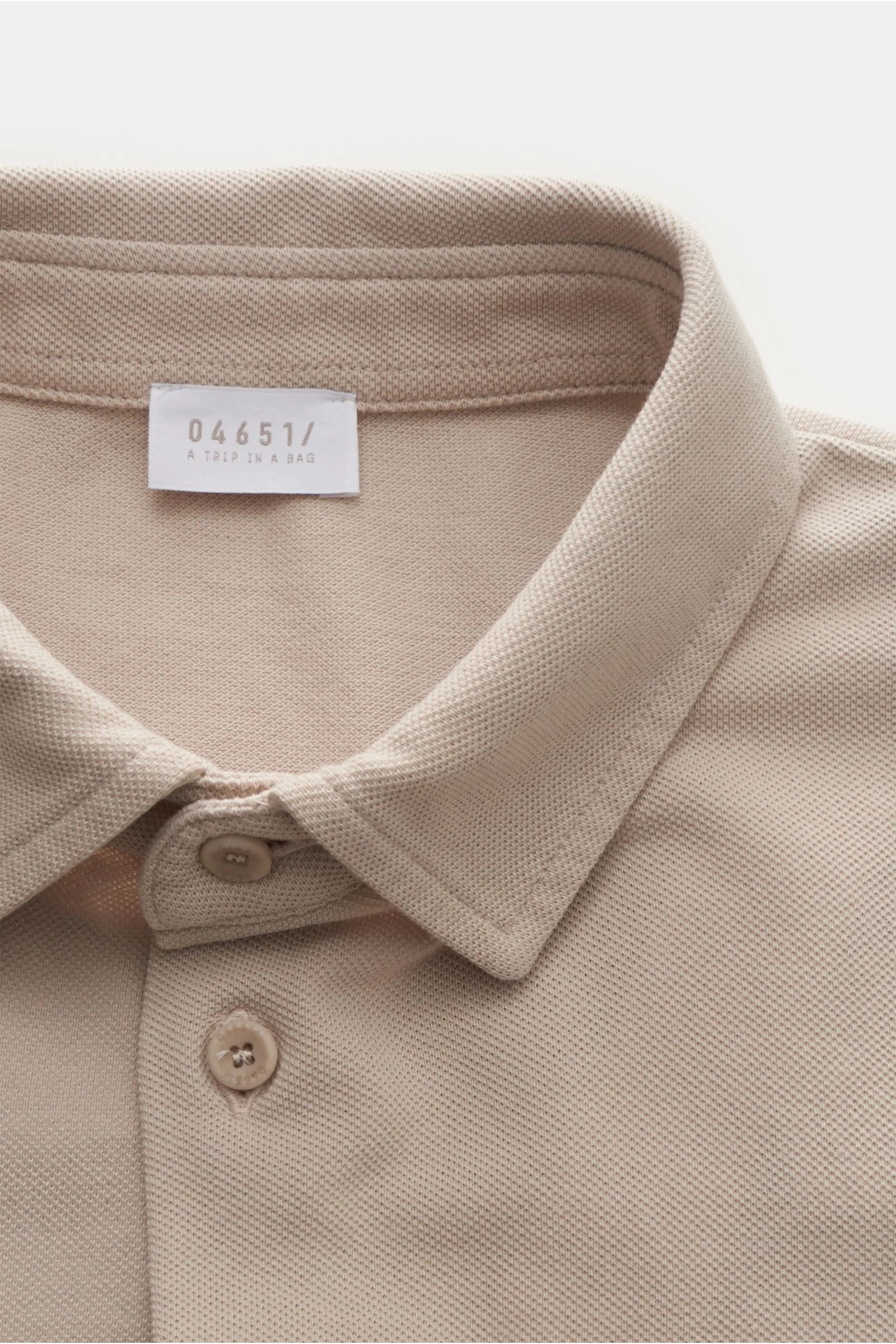 Piqué-Hemd schmaler Kragen in beige