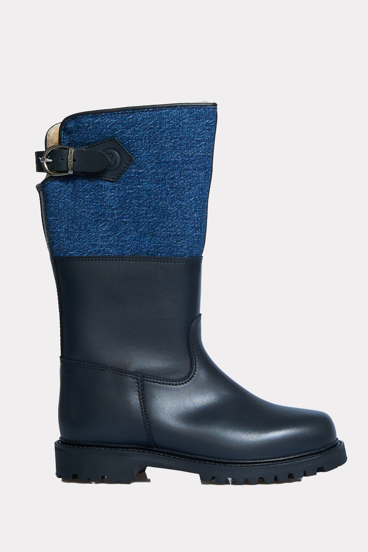 Gefütterte Lammfellstiefel in marine
