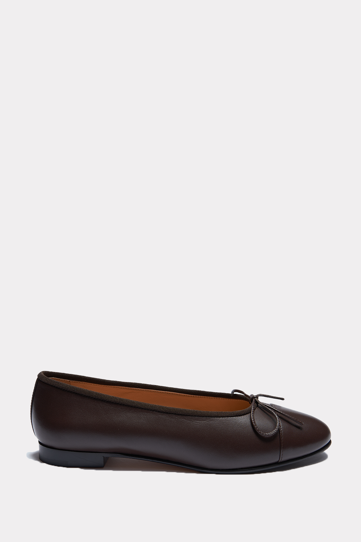 Ballerina in brown