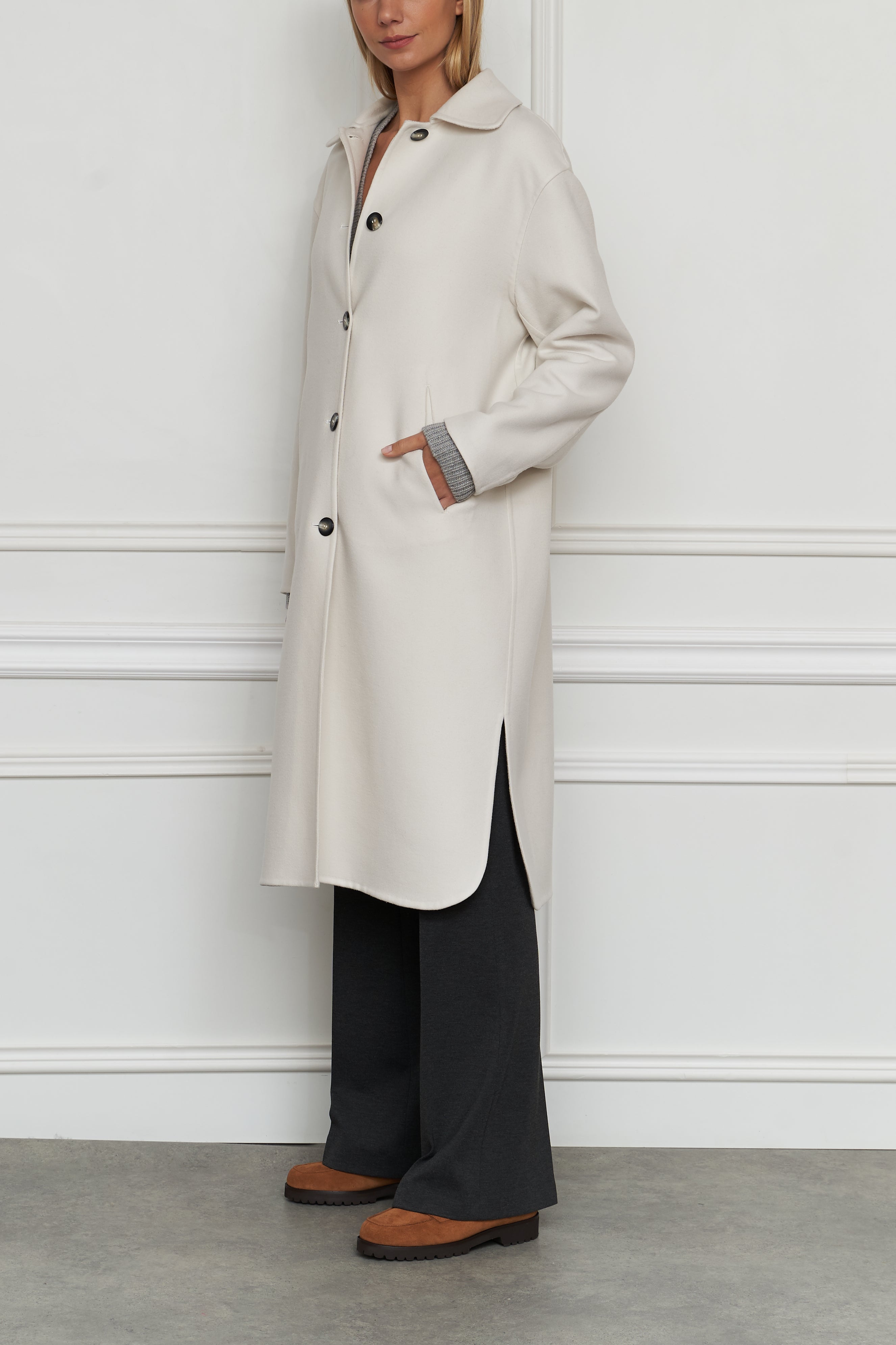 Wool coat in white