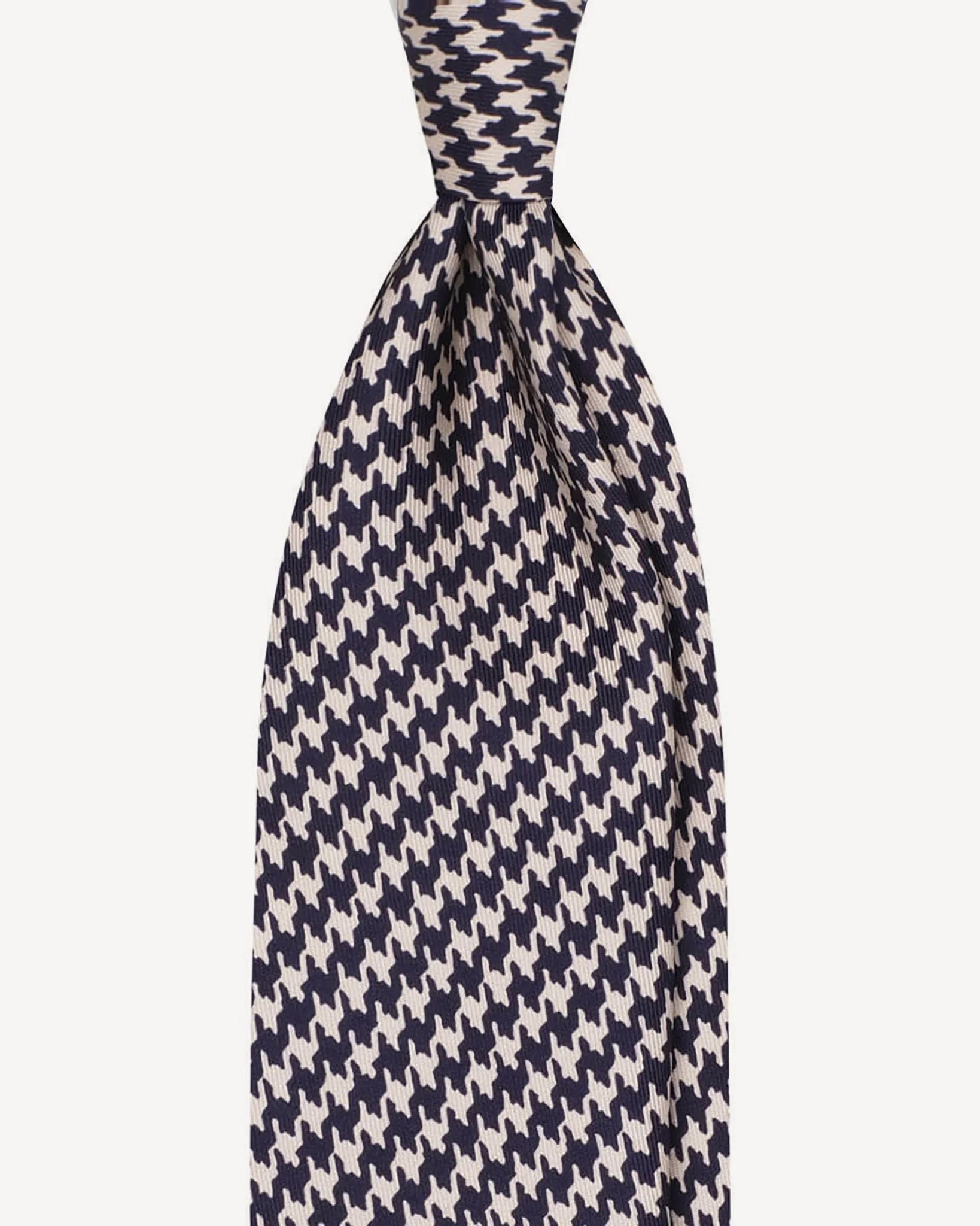 Krawatte in blau-weiss gemustert