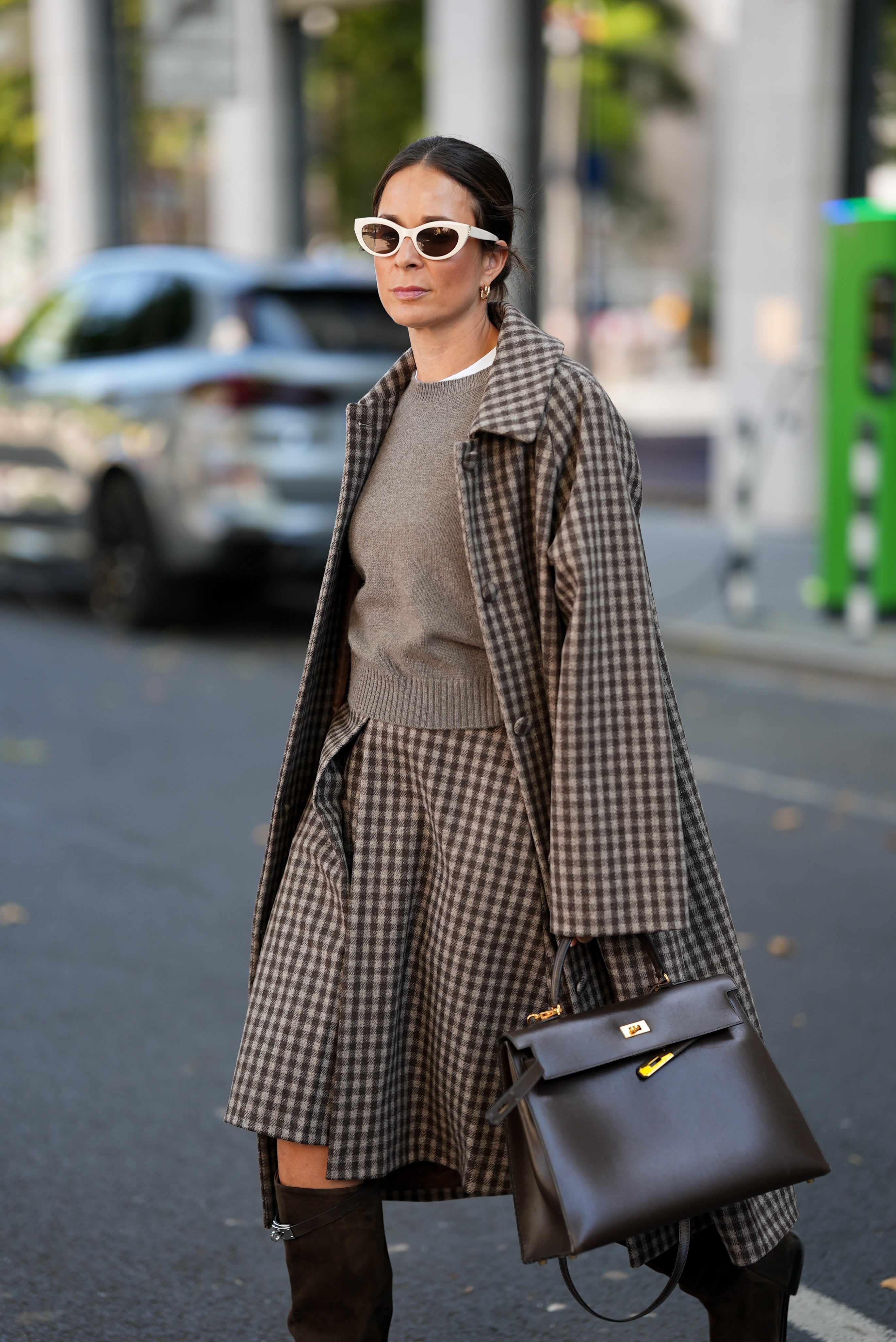 Midi dress with tie tail in yellow