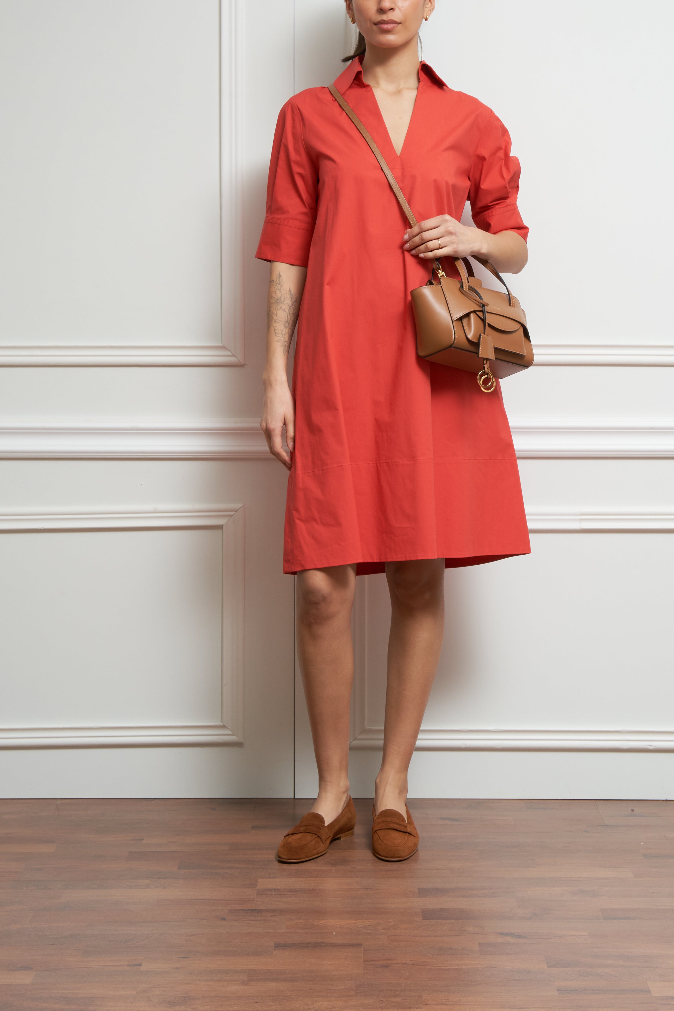 Hemdblusenkleid in korallenrot