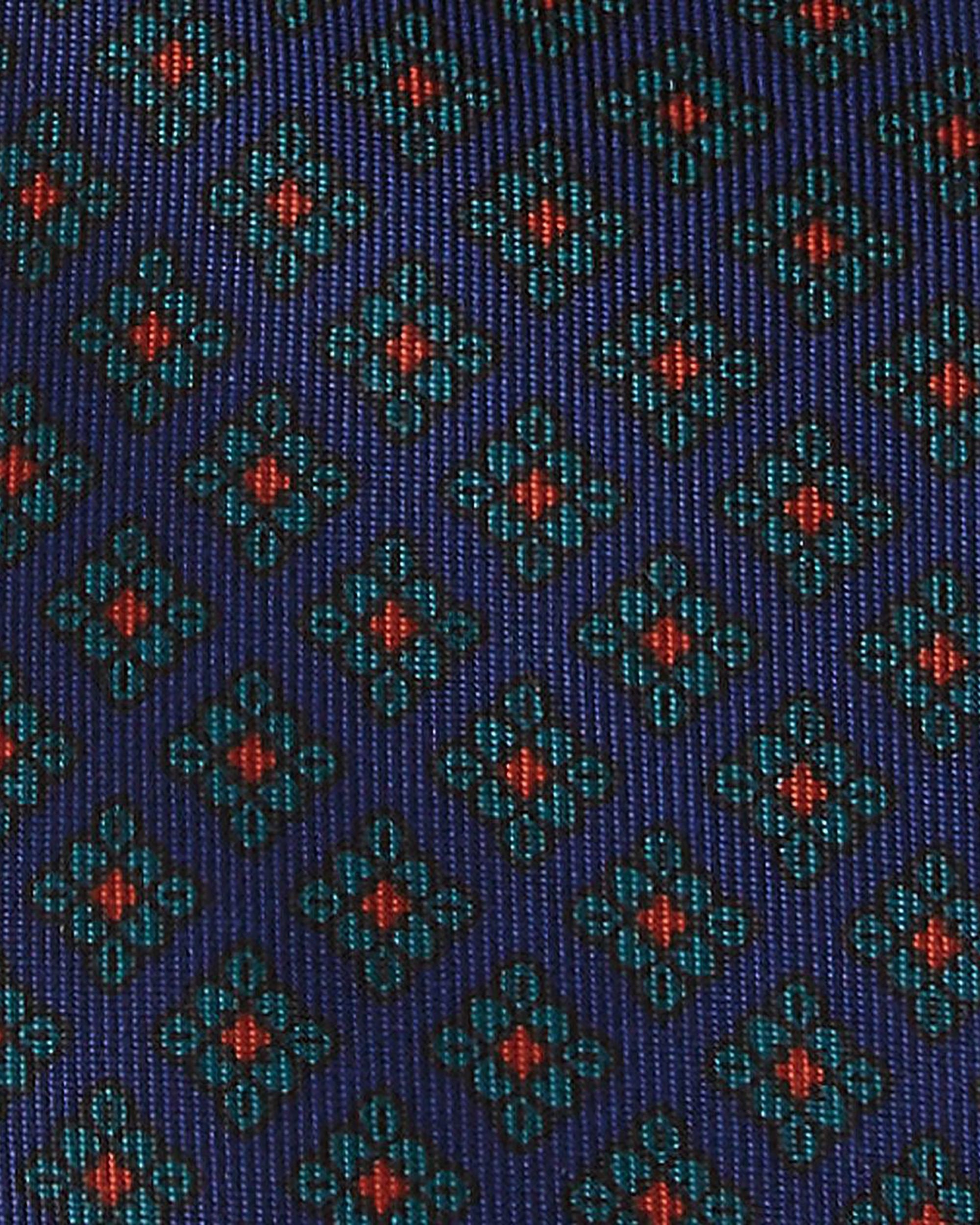 Tie in navy