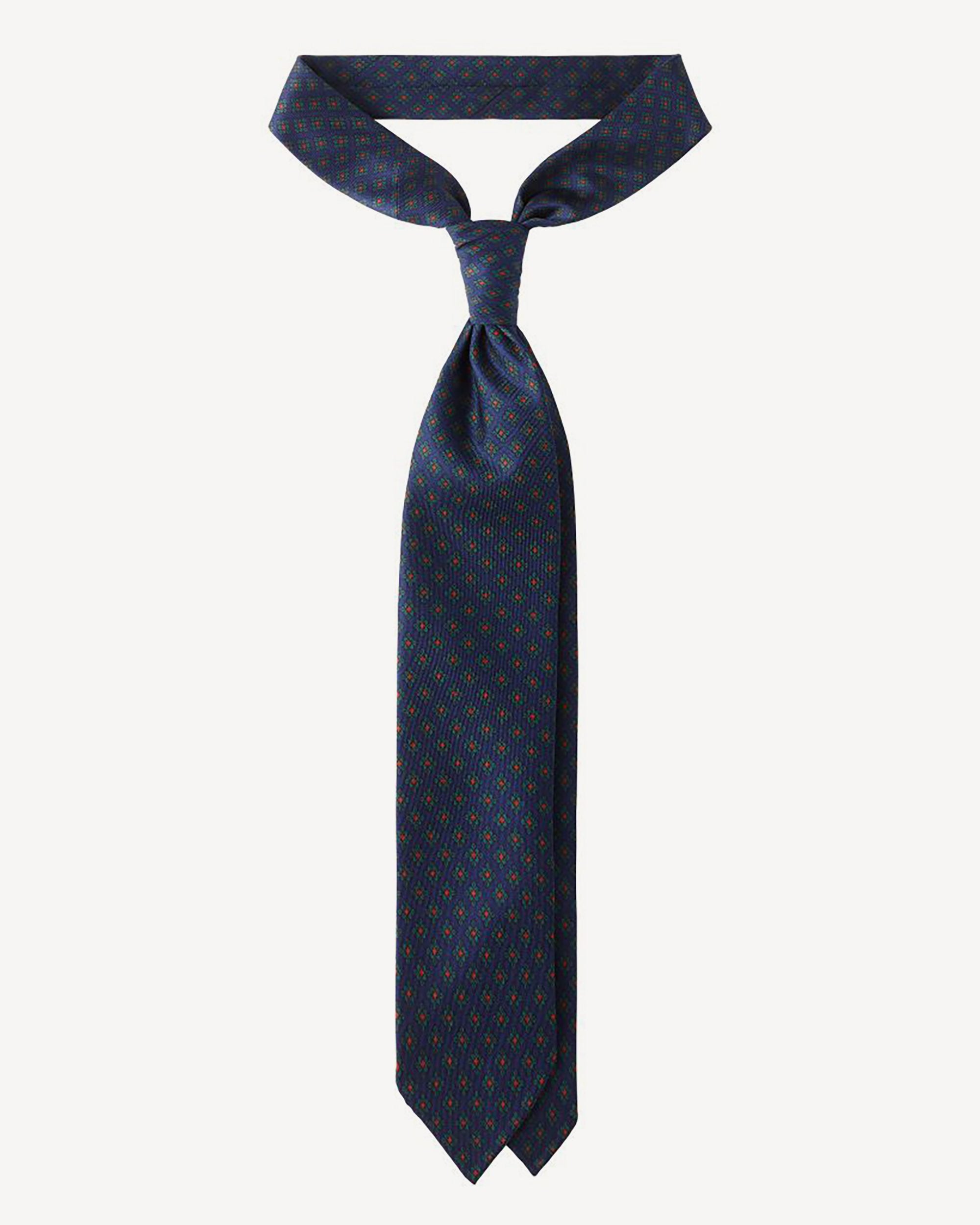 Tie in navy