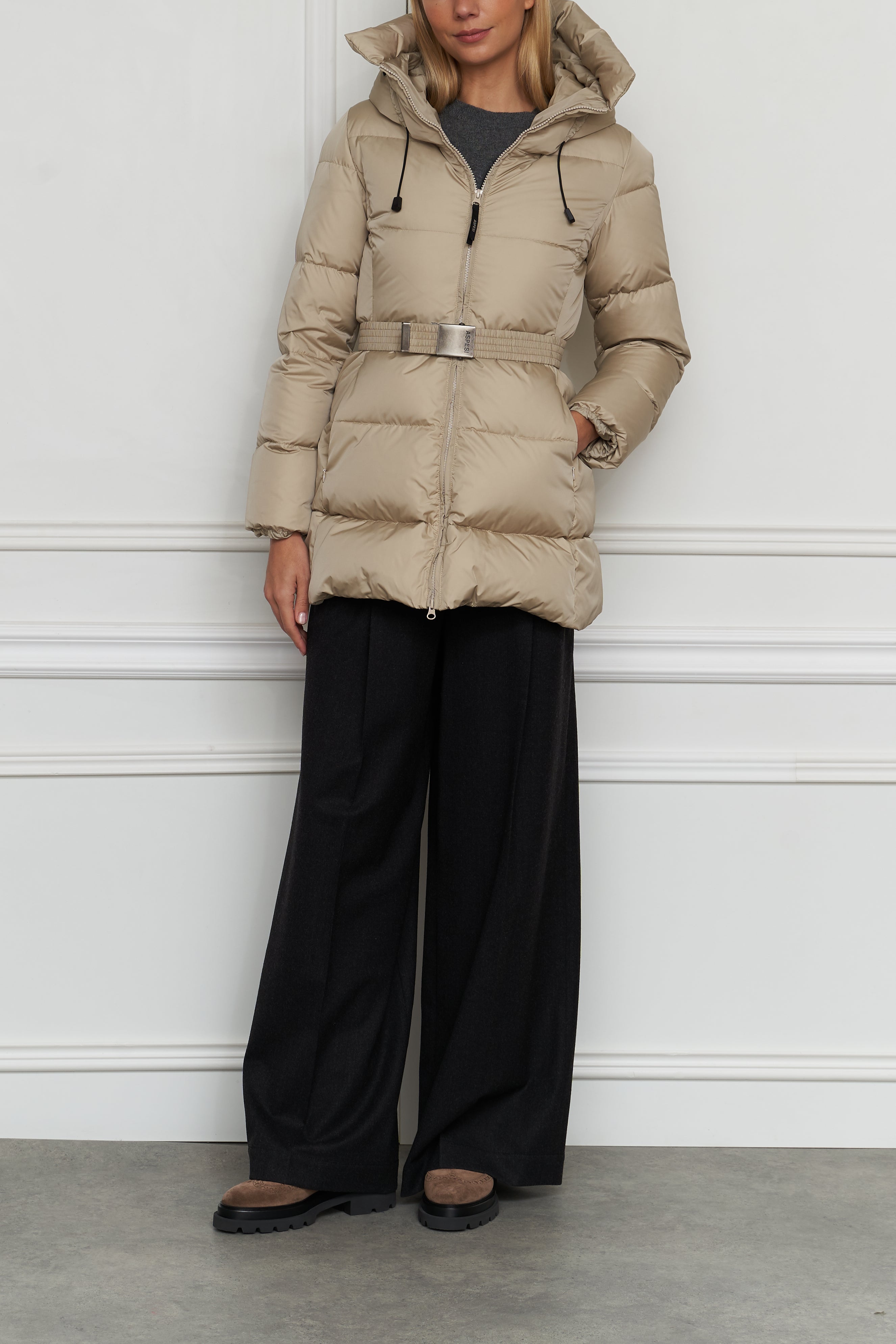 Daunenjacke in beige