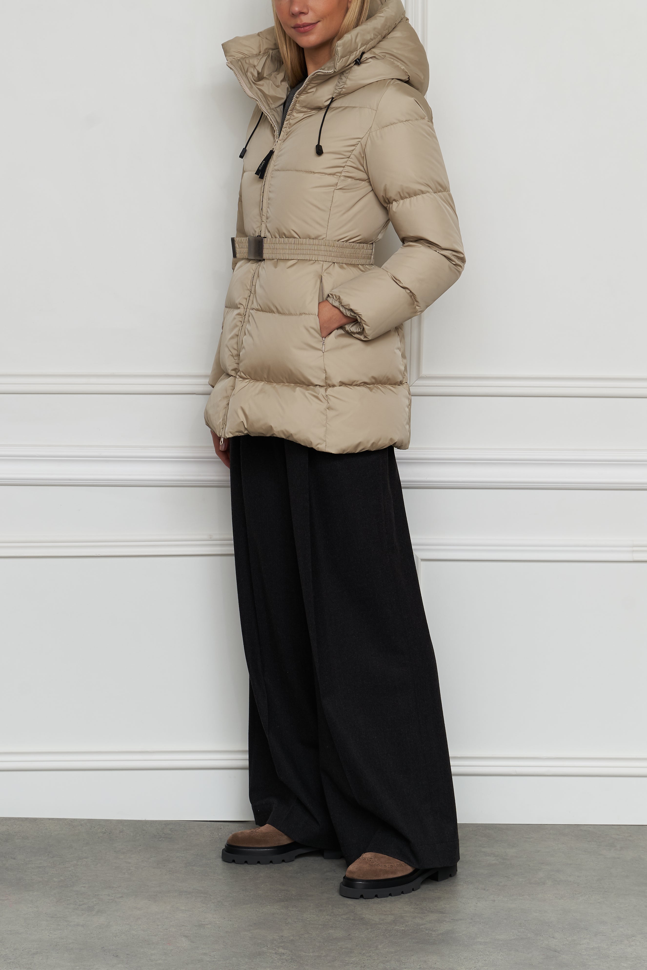 Daunenjacke in beige