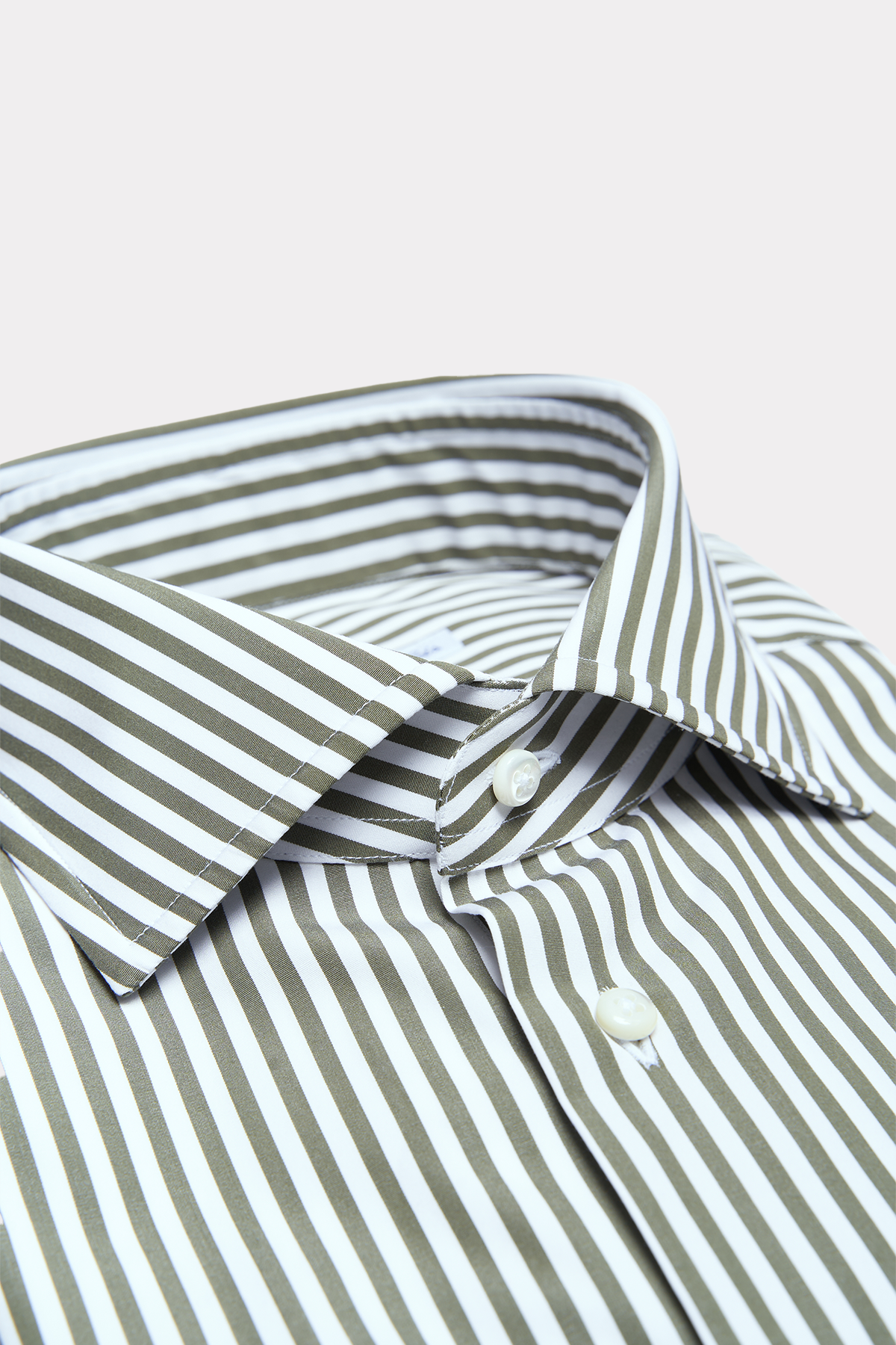 Twill shirt in green and white stripes