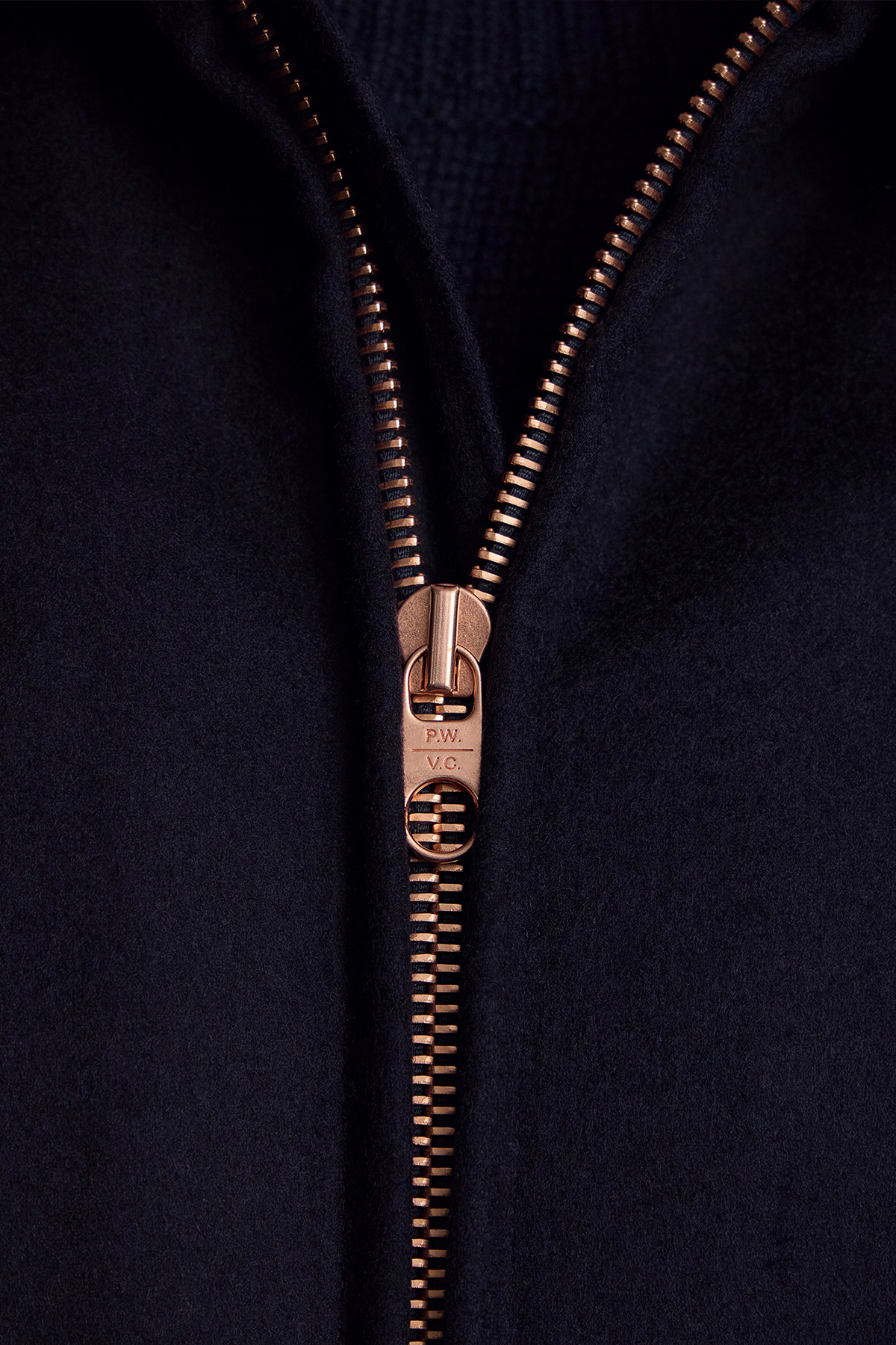 Jacke mit Lammfellkragen in marine