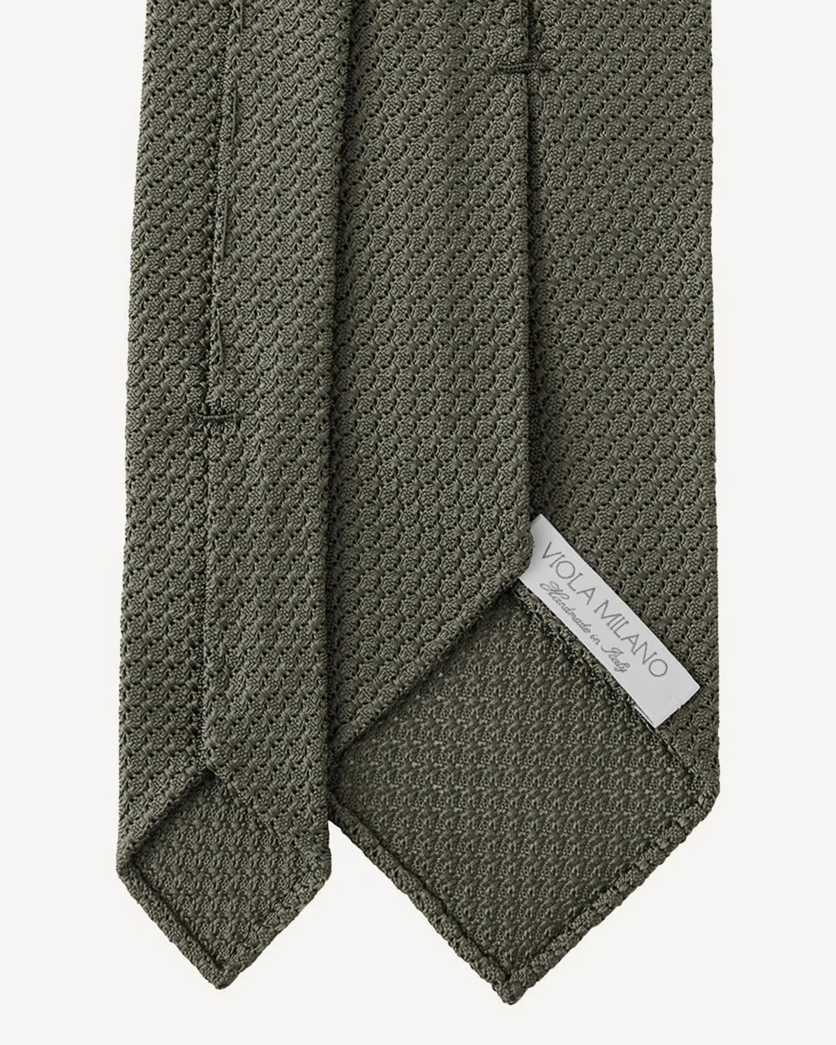 Tie in navy and white striped