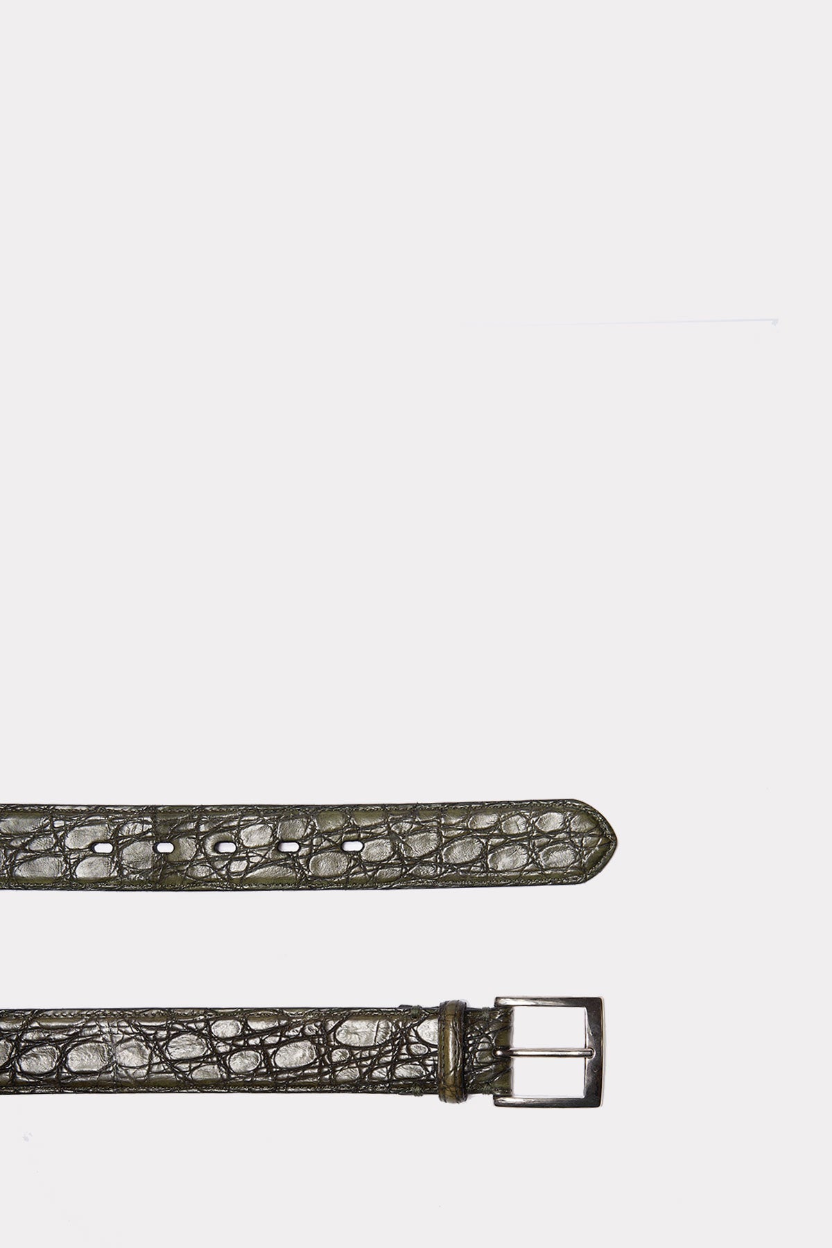 Leather belt in green