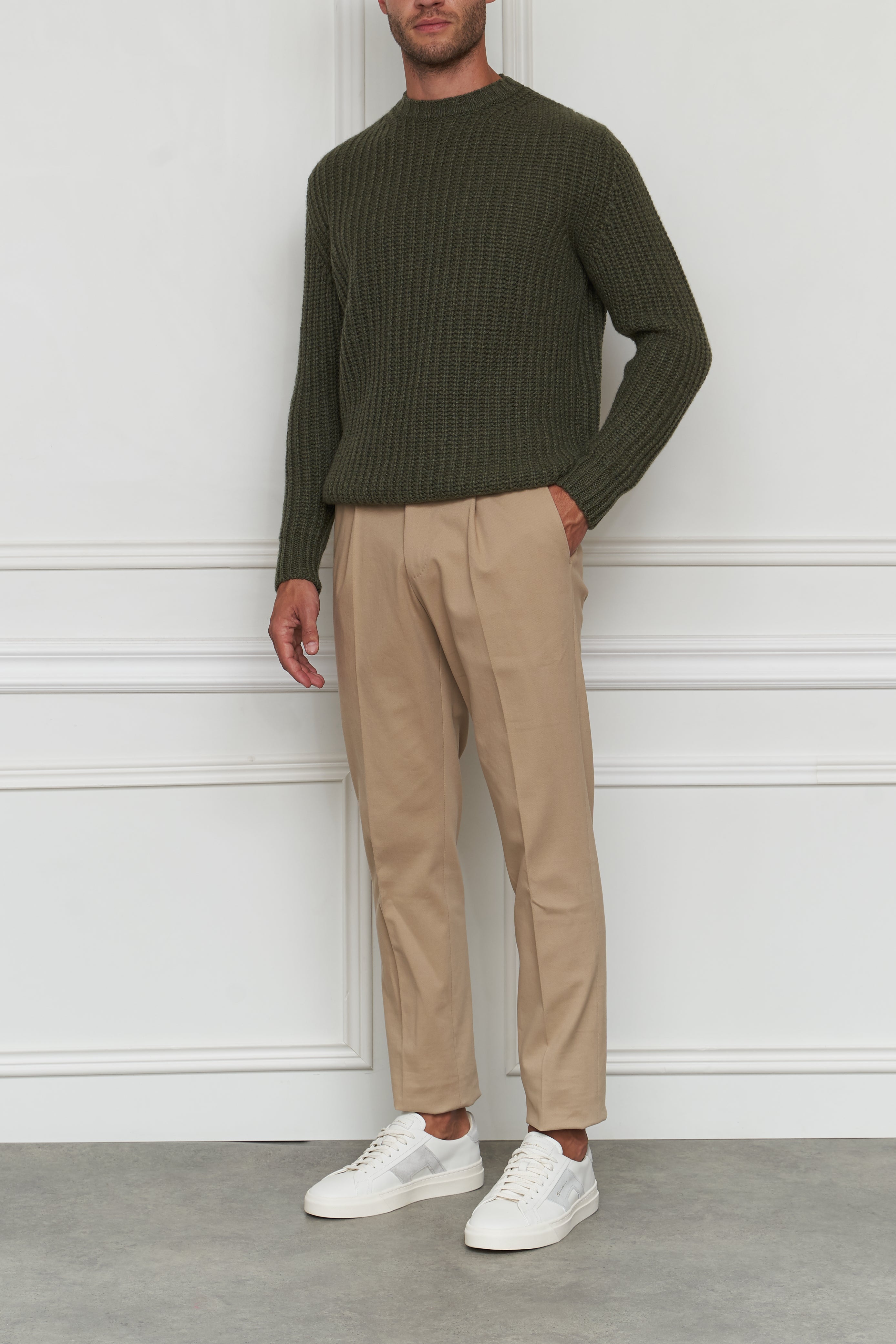 Grobstrickpullover in oliv