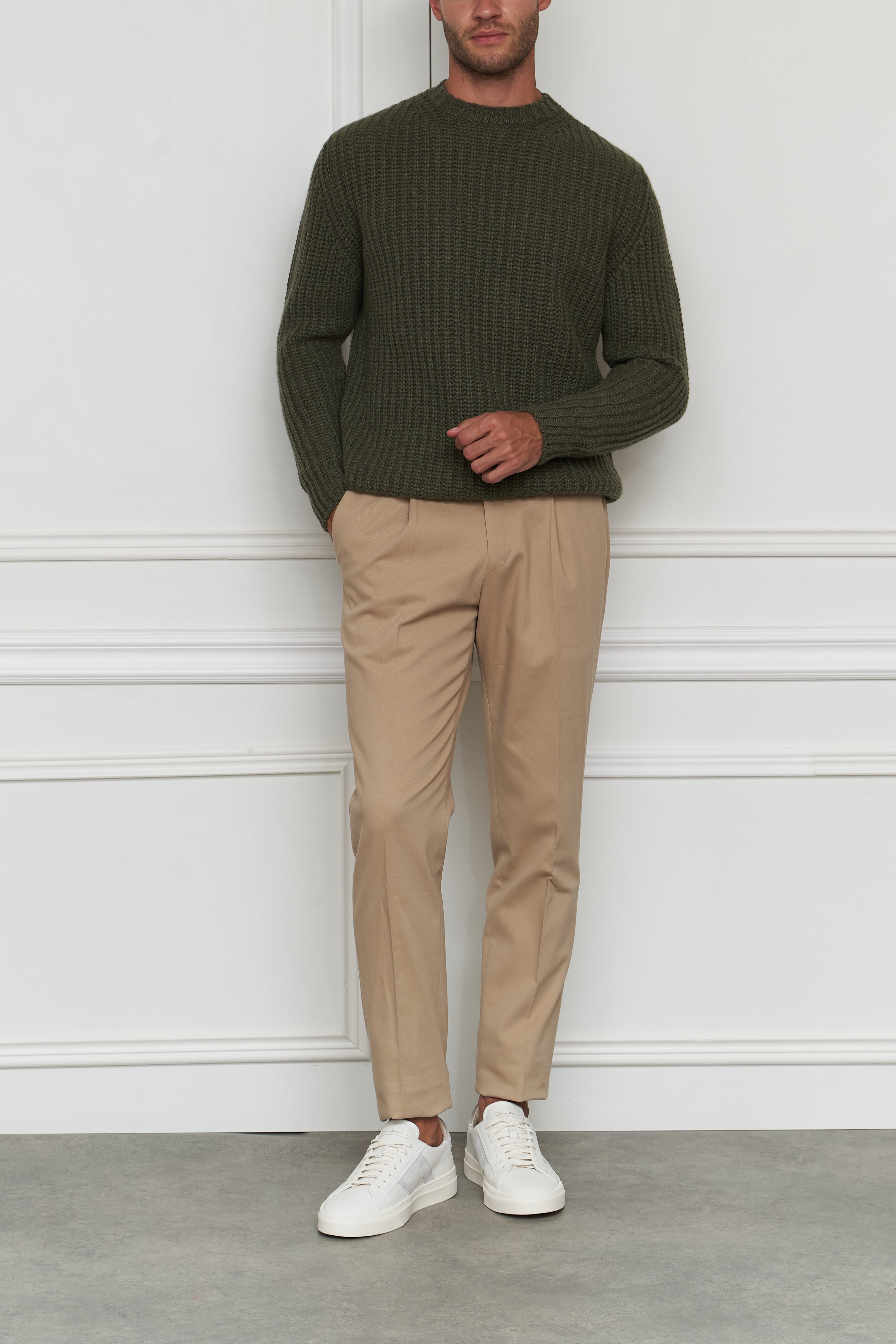 Grobstrickpullover in oliv