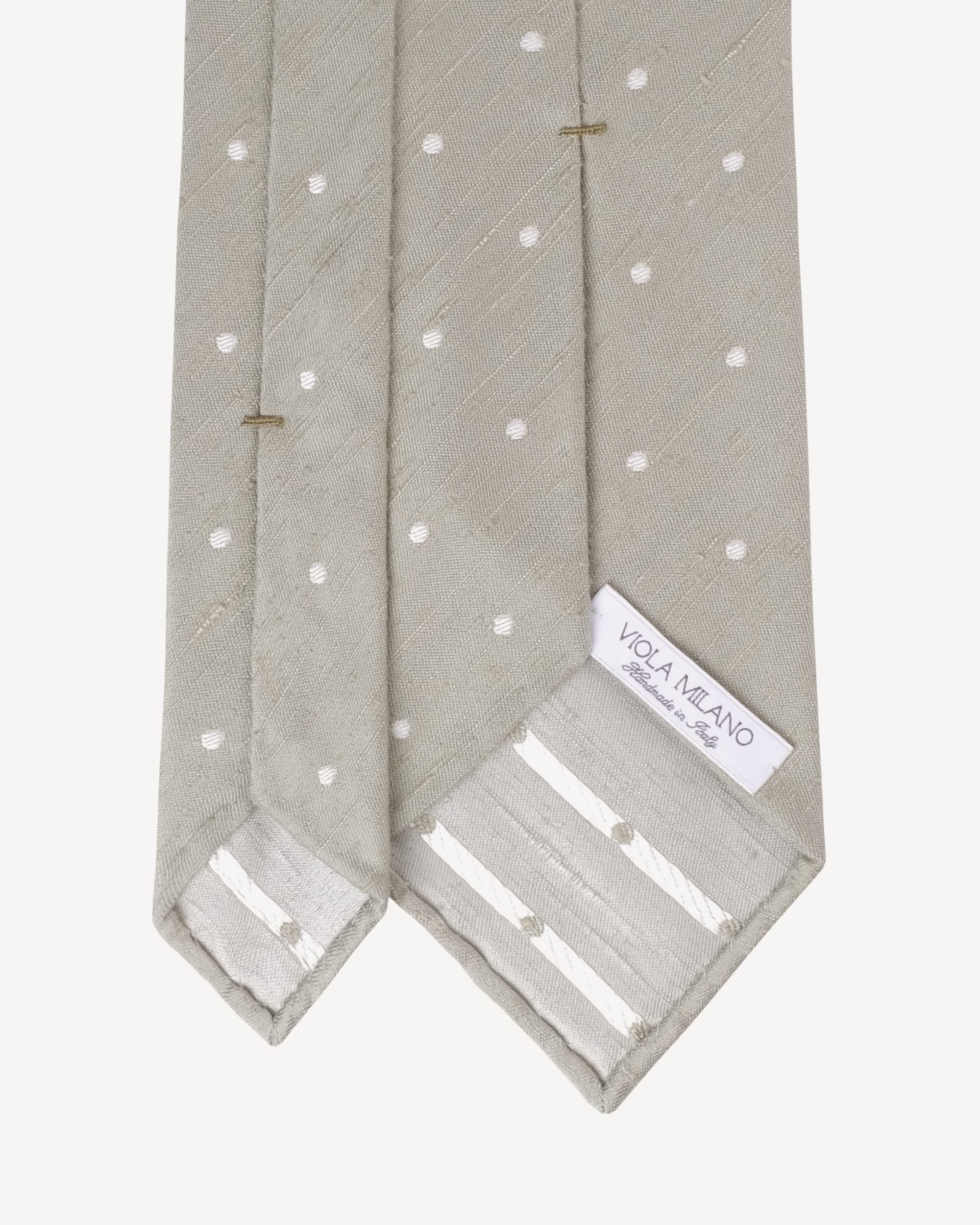 Tie in sage