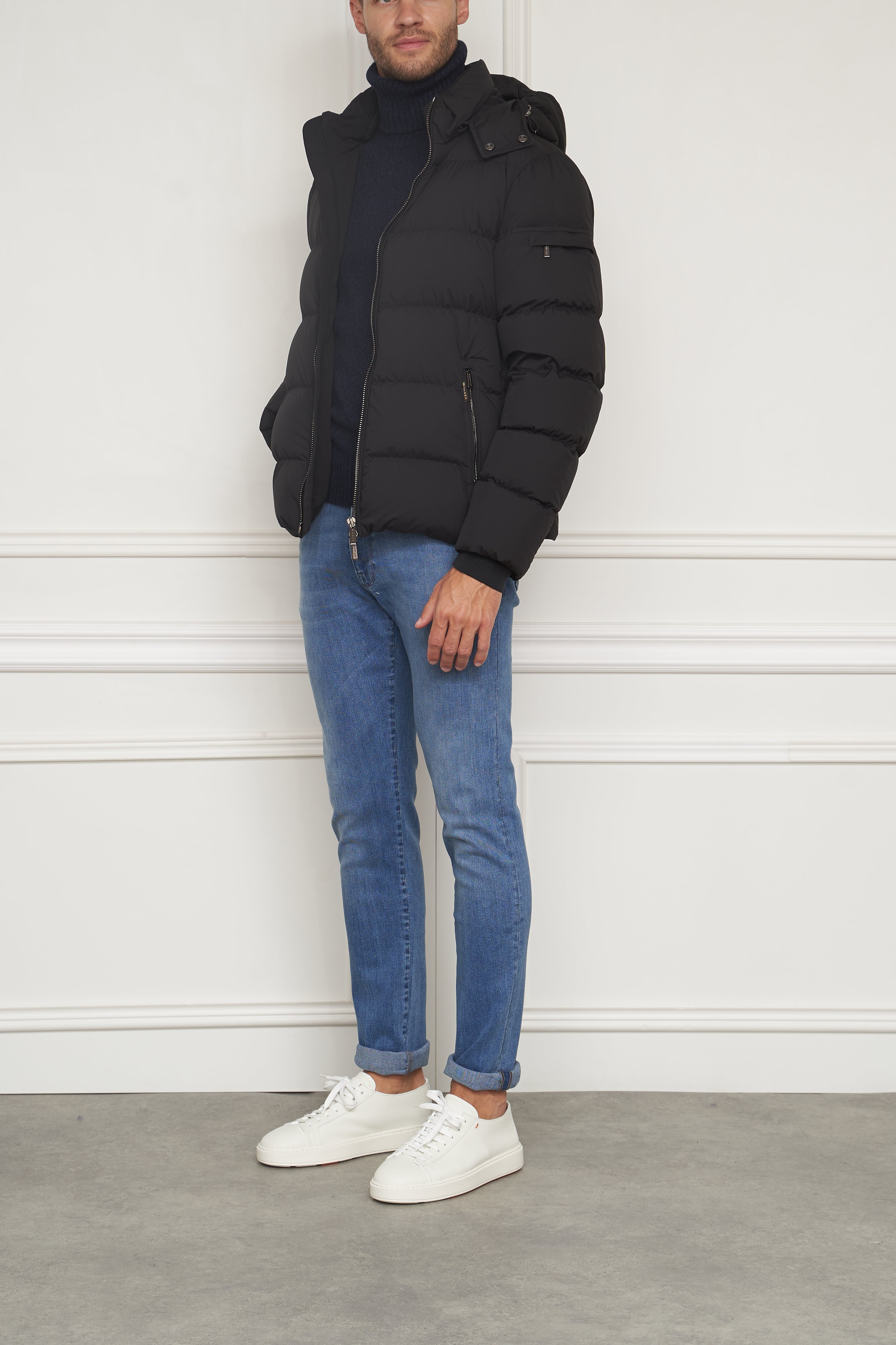 Daunenjacke in schwarz