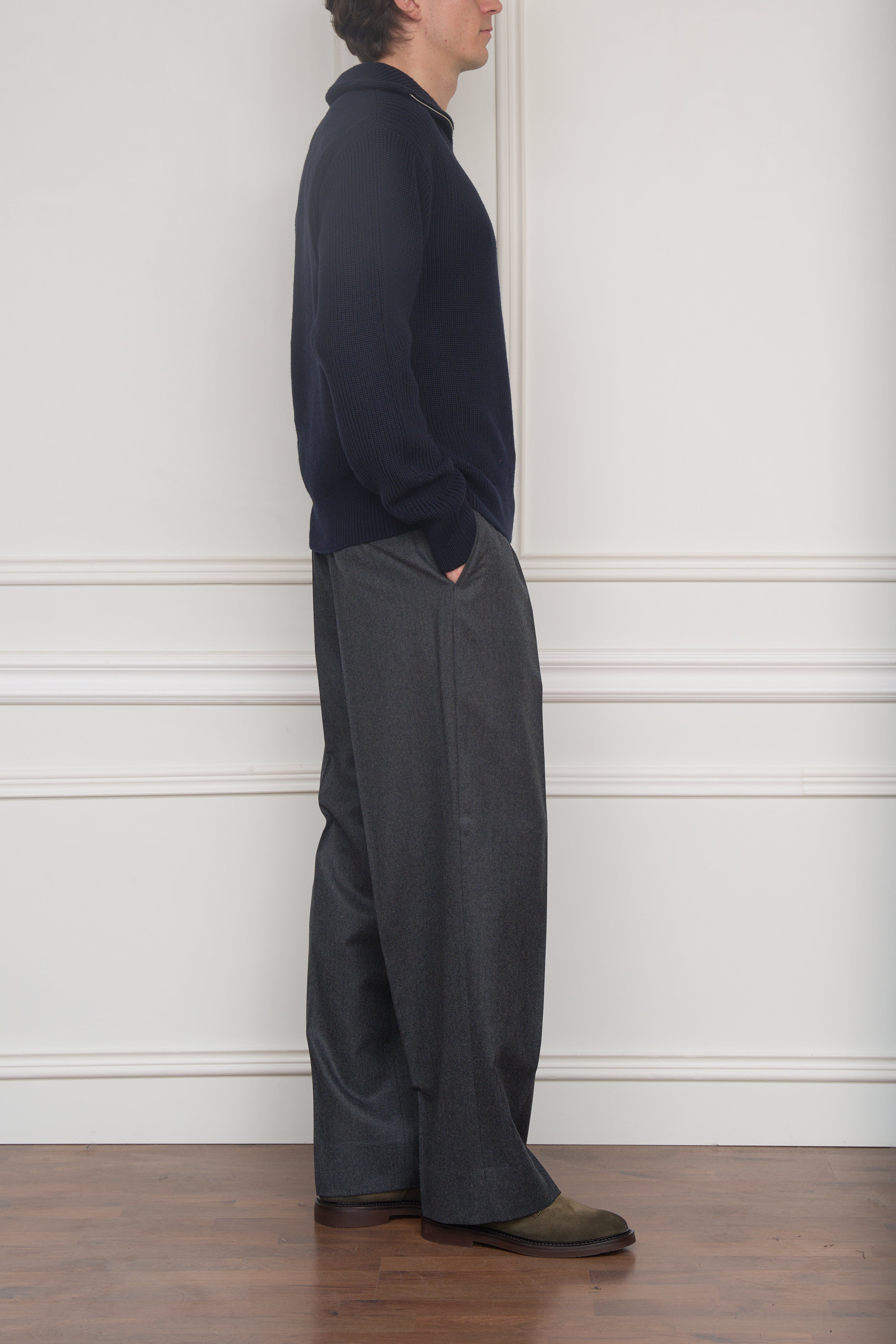 Grober Troyer in Navy