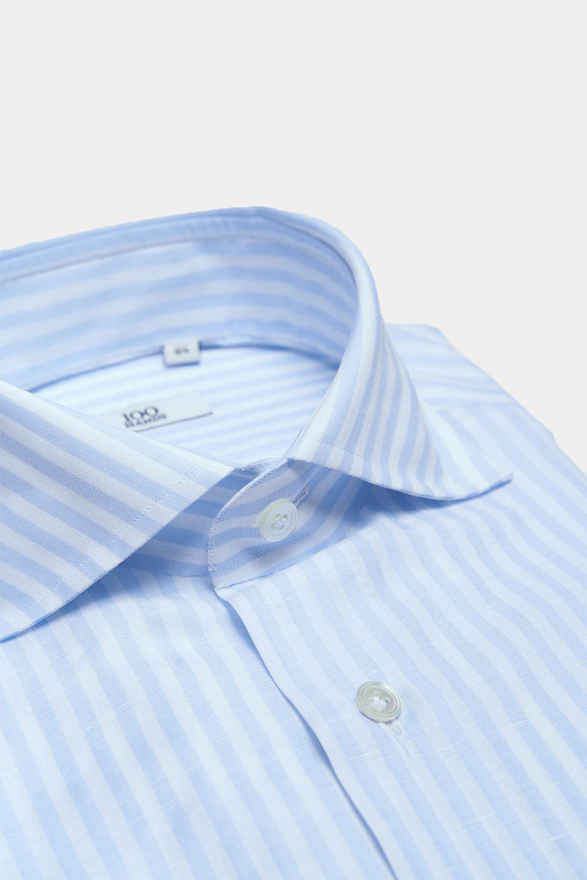 Shirt in blue