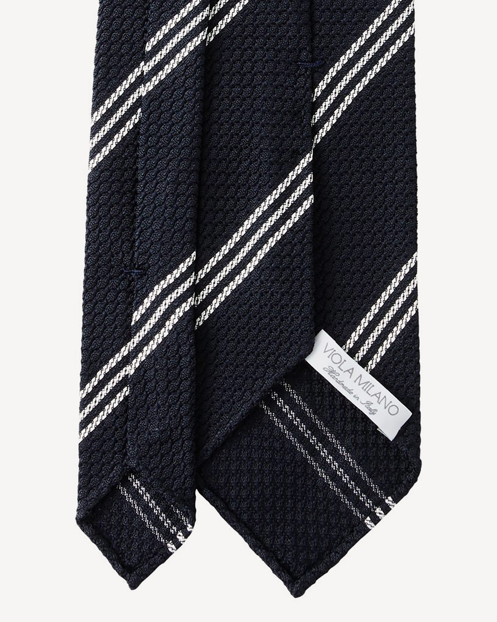 Tie in navy and white striped