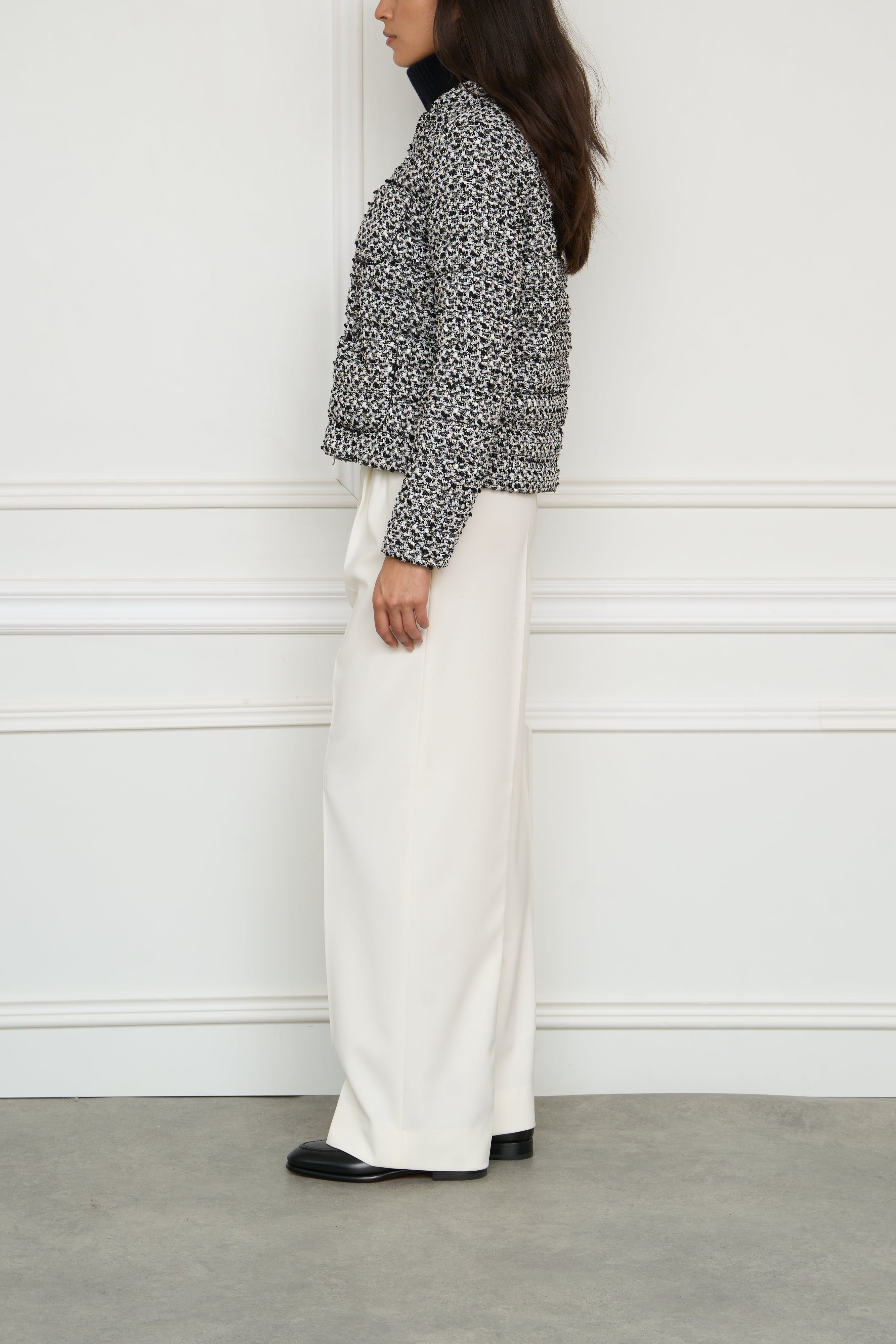 Structured jacket in black/white