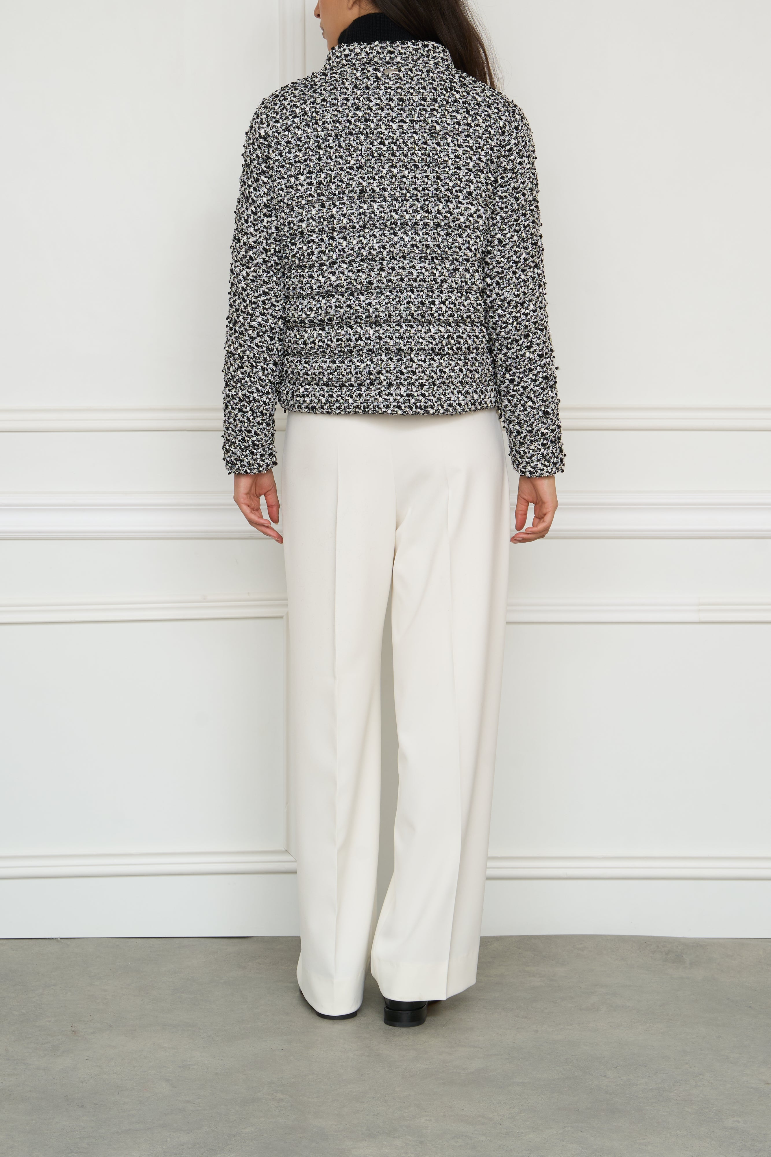Structured jacket in black/white