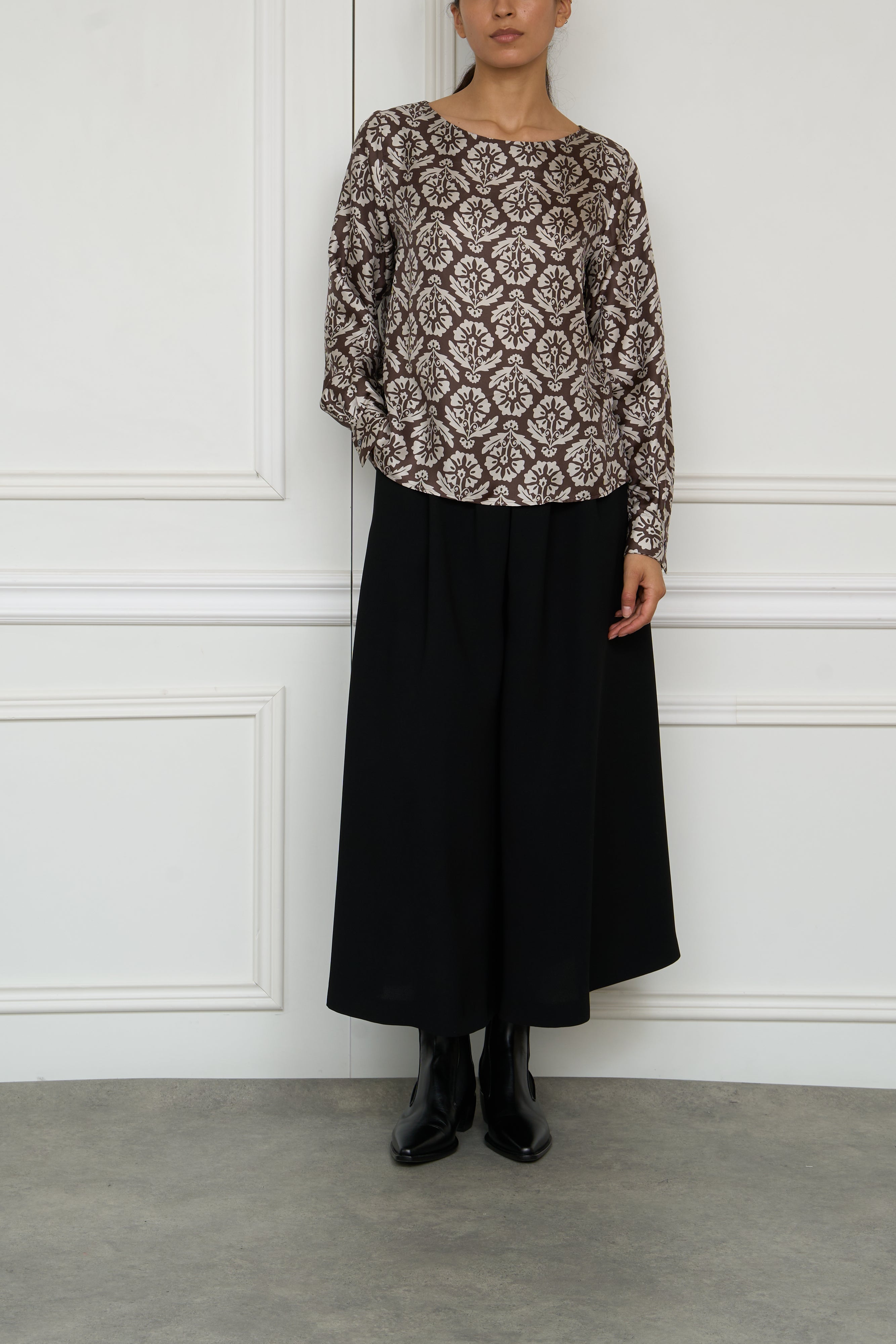 Patterned blouse in brown/white
