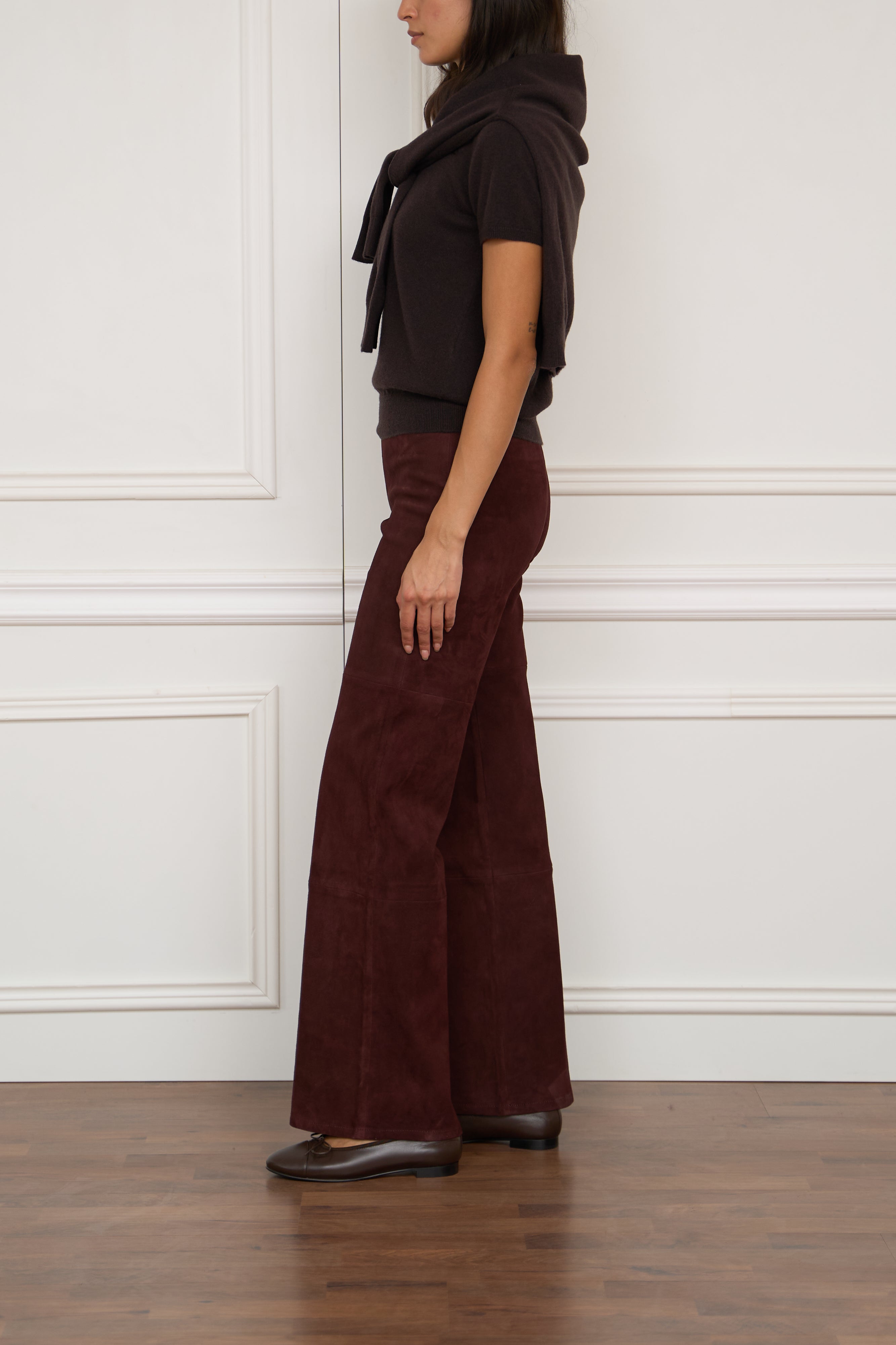 Lederhose in bordeaux