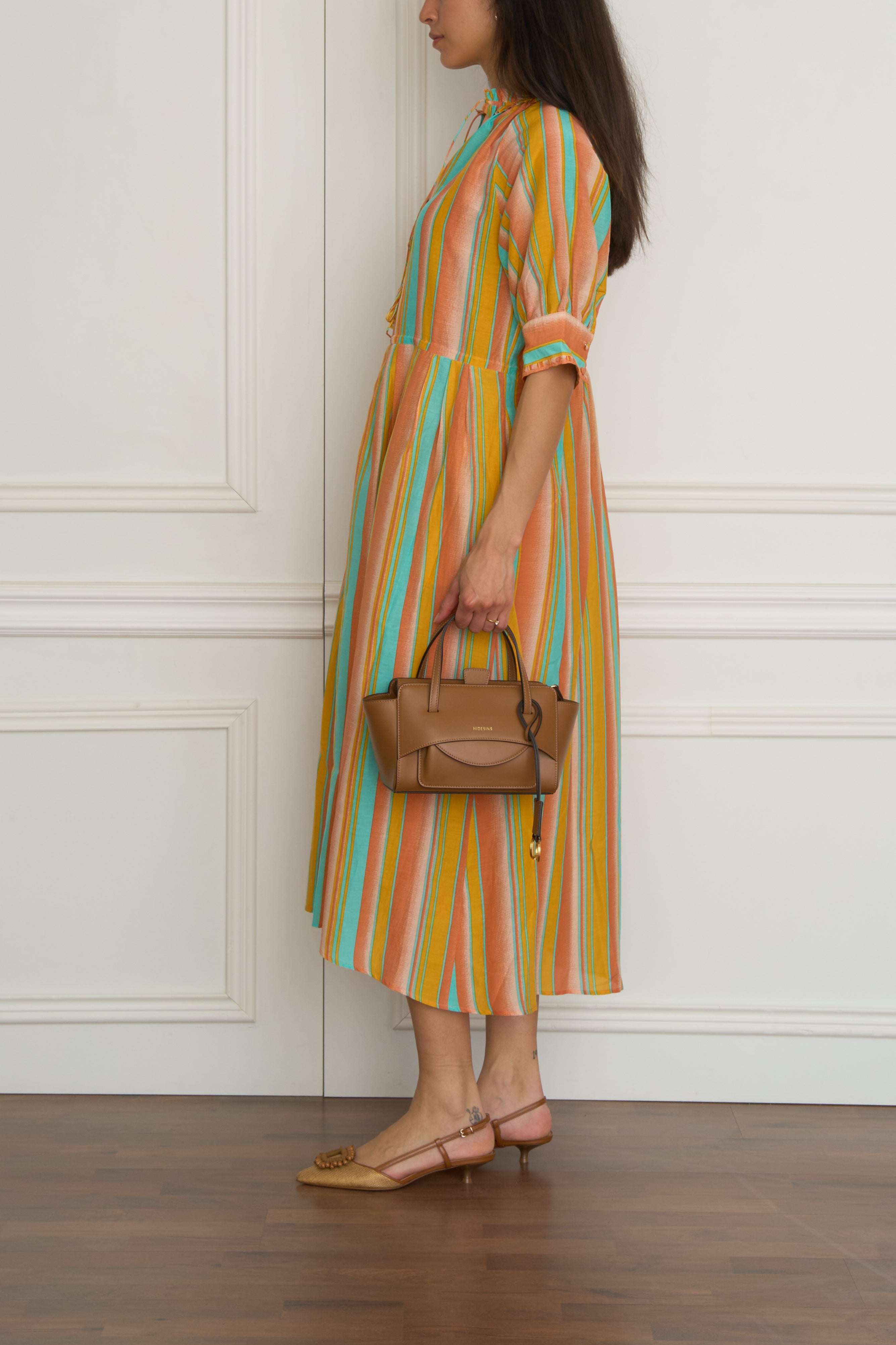 Gestreiftes Midi-Kleid in multi