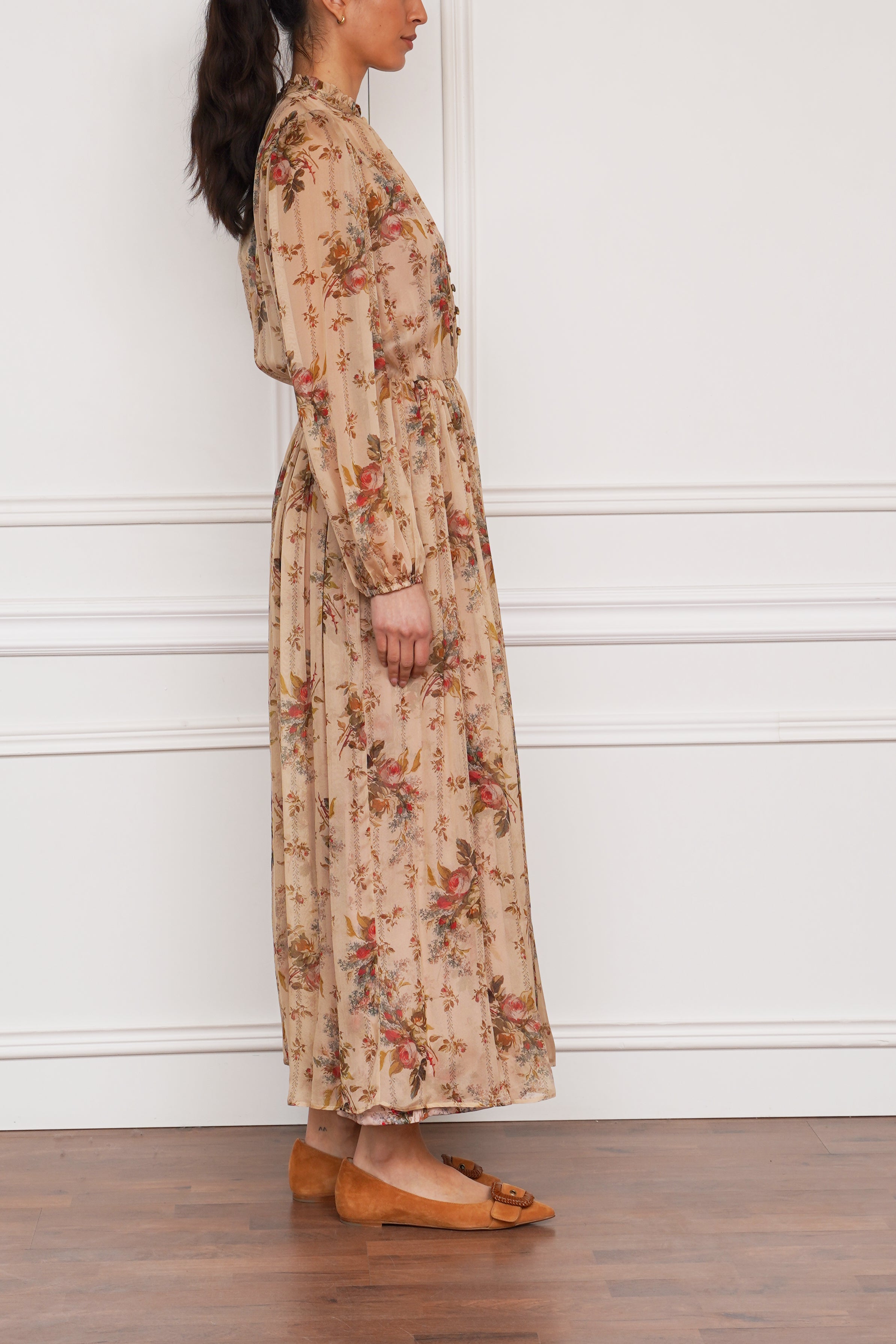 Gemustertes Kleid in beige