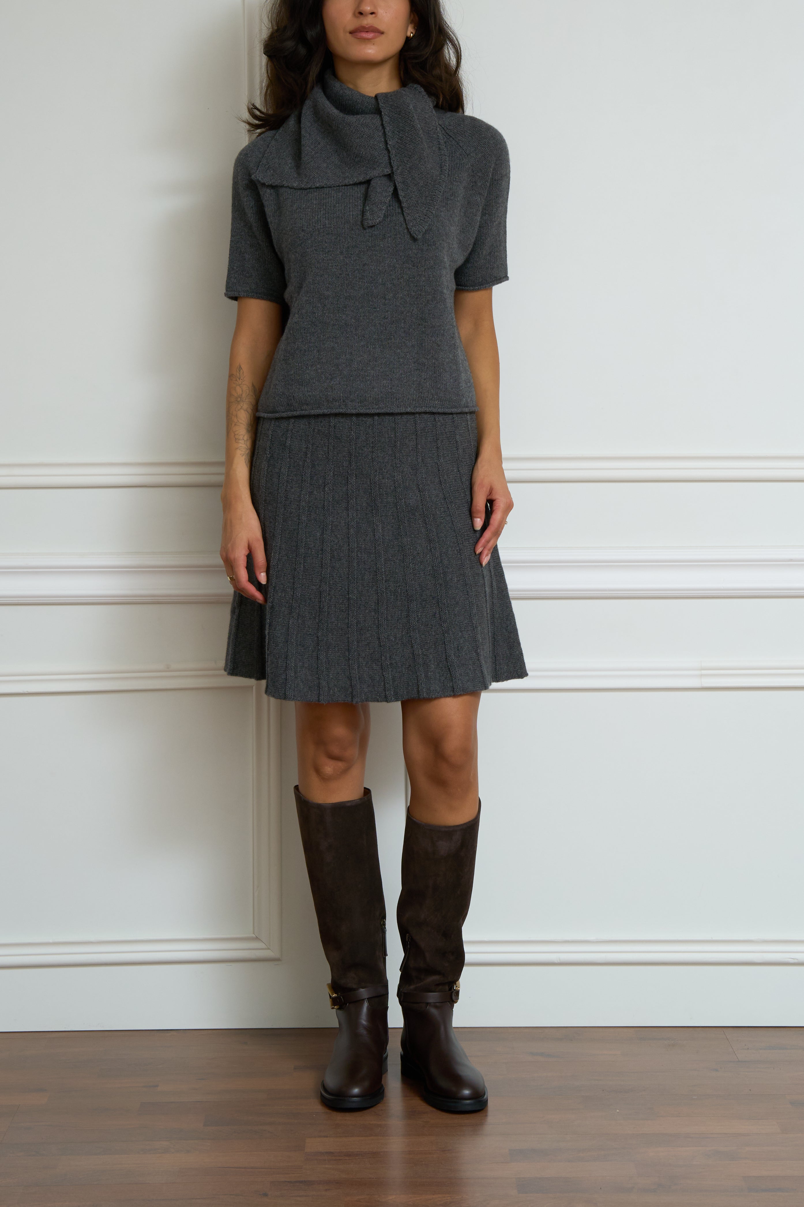 Mini-Faltenrock 'Gwen' in grau