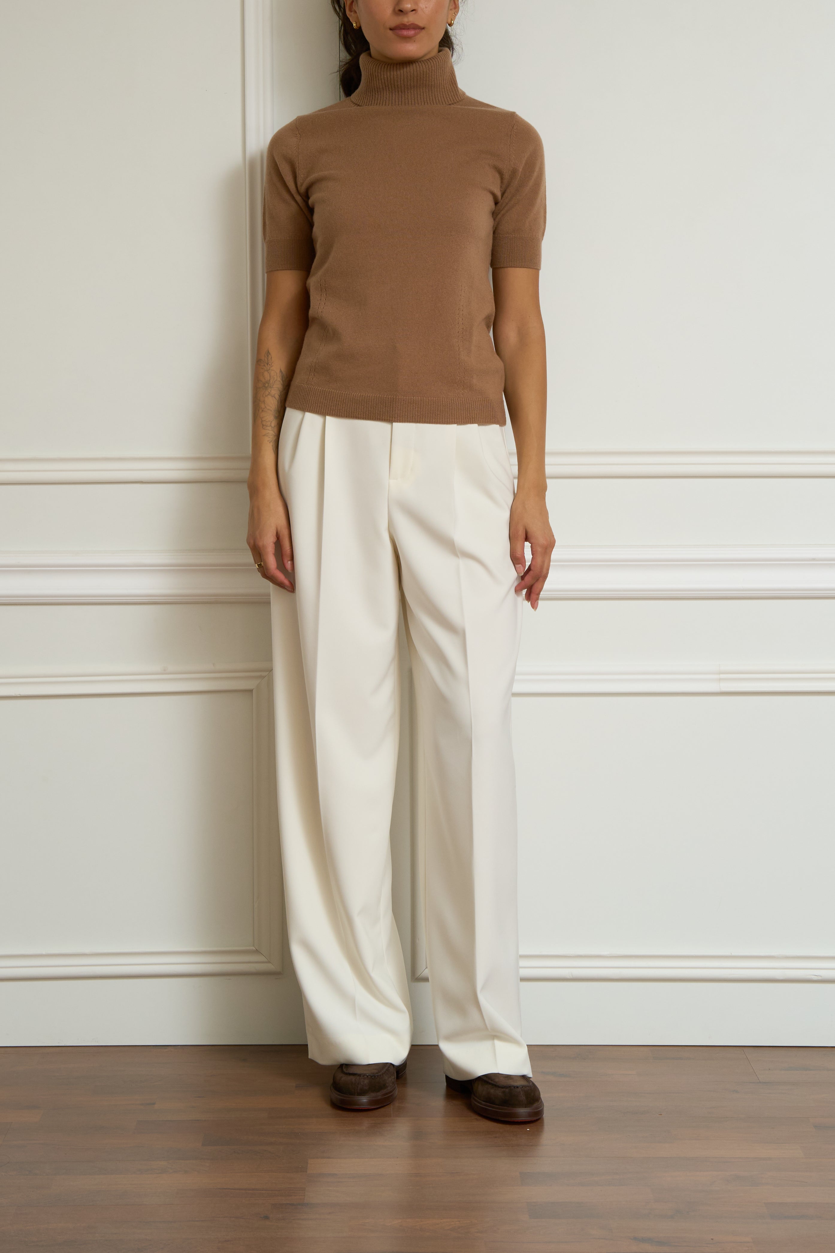 Rollkragenpullover in camel