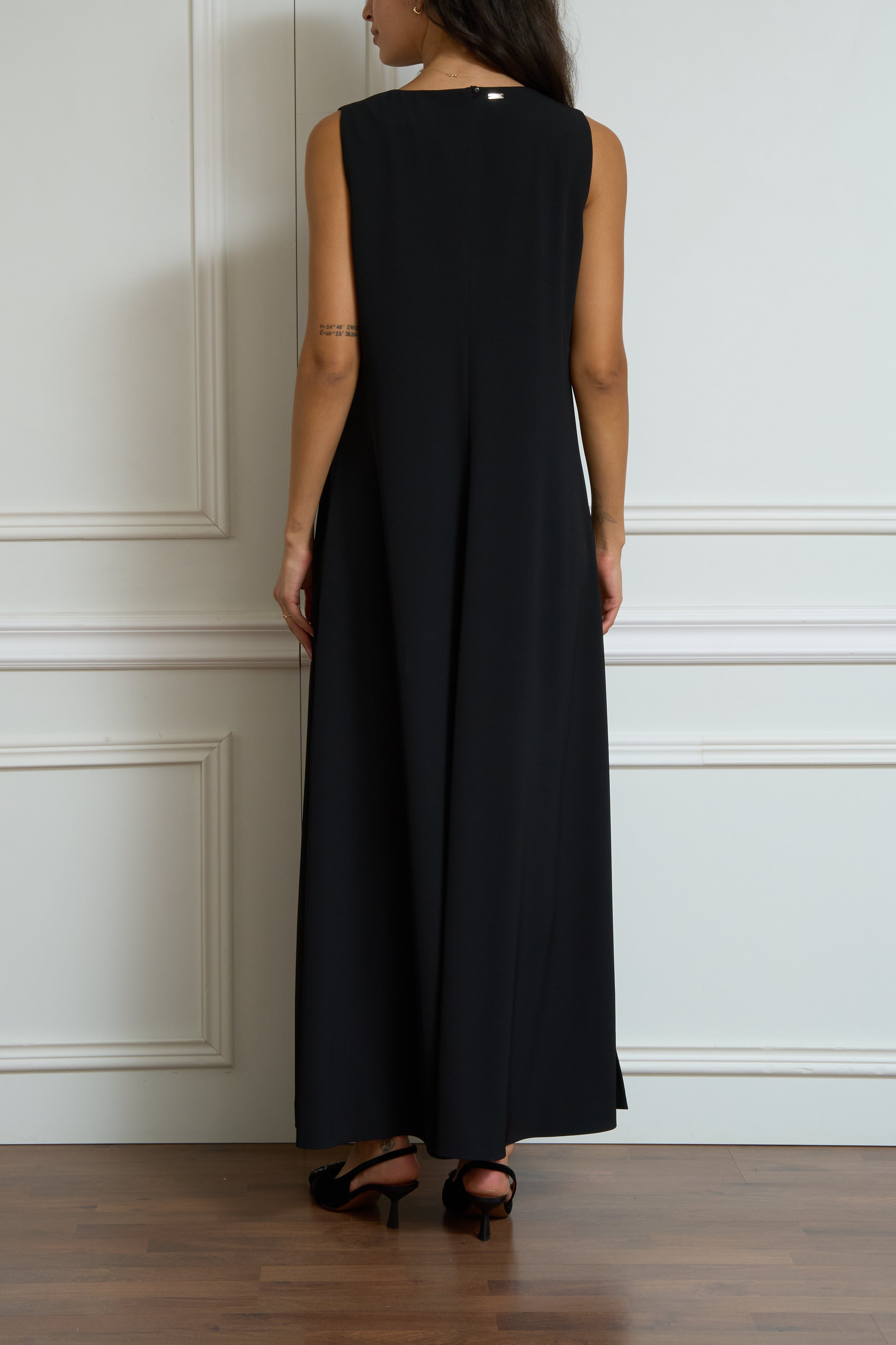 Dress in black