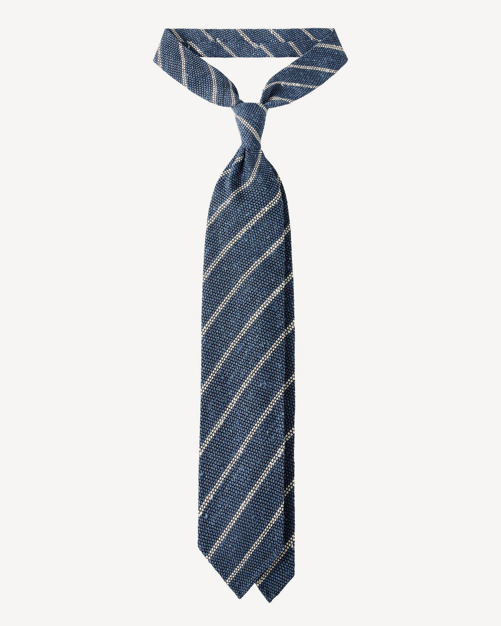 Tie in light blue