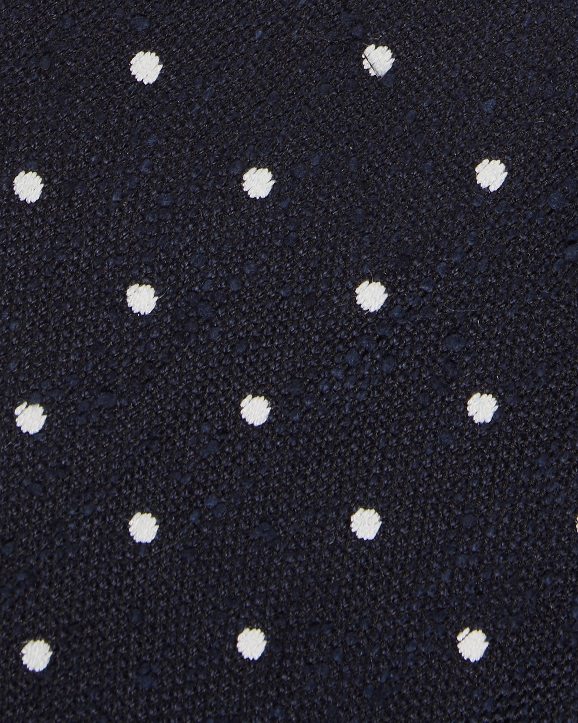Tie in navy