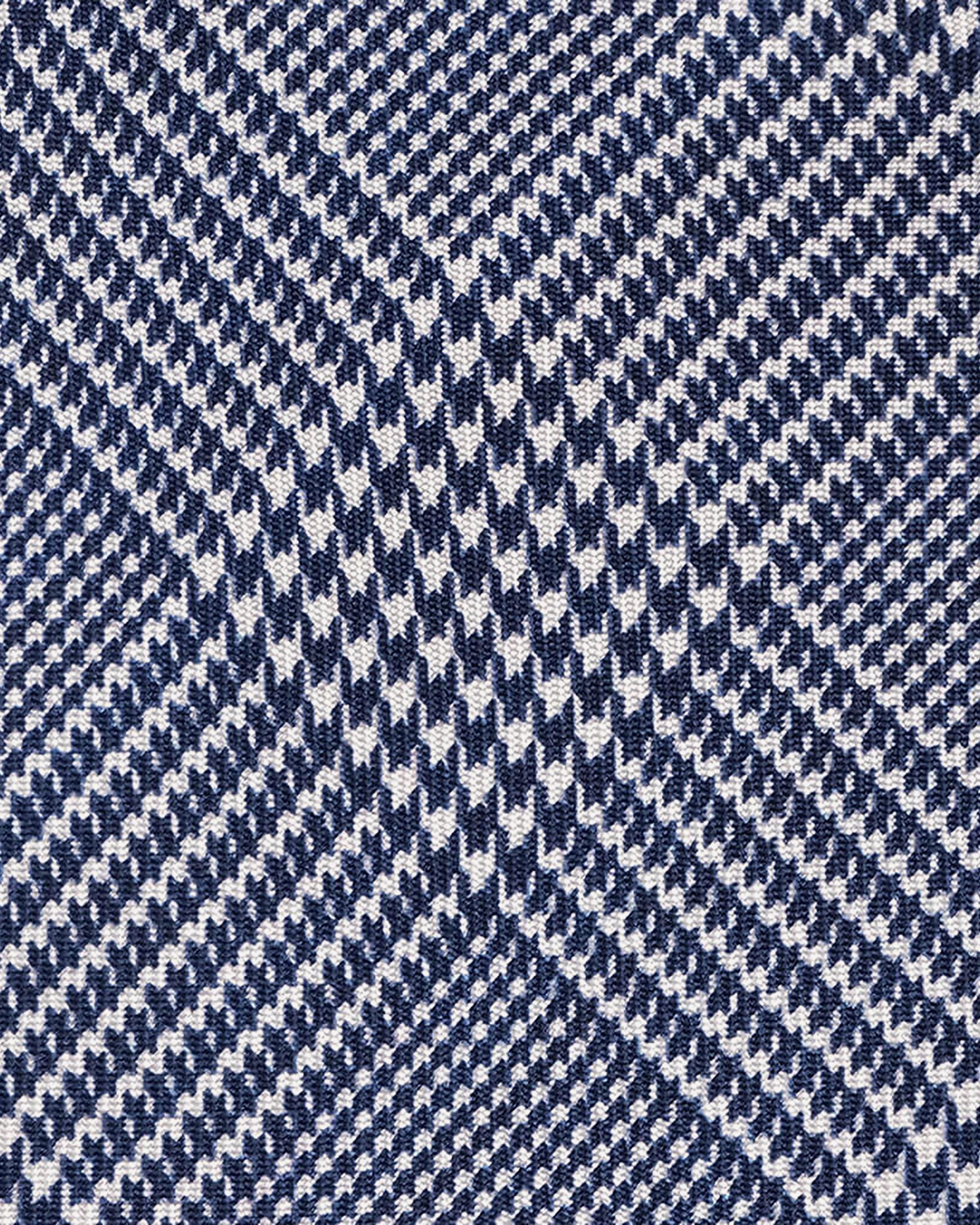 Tie in navy