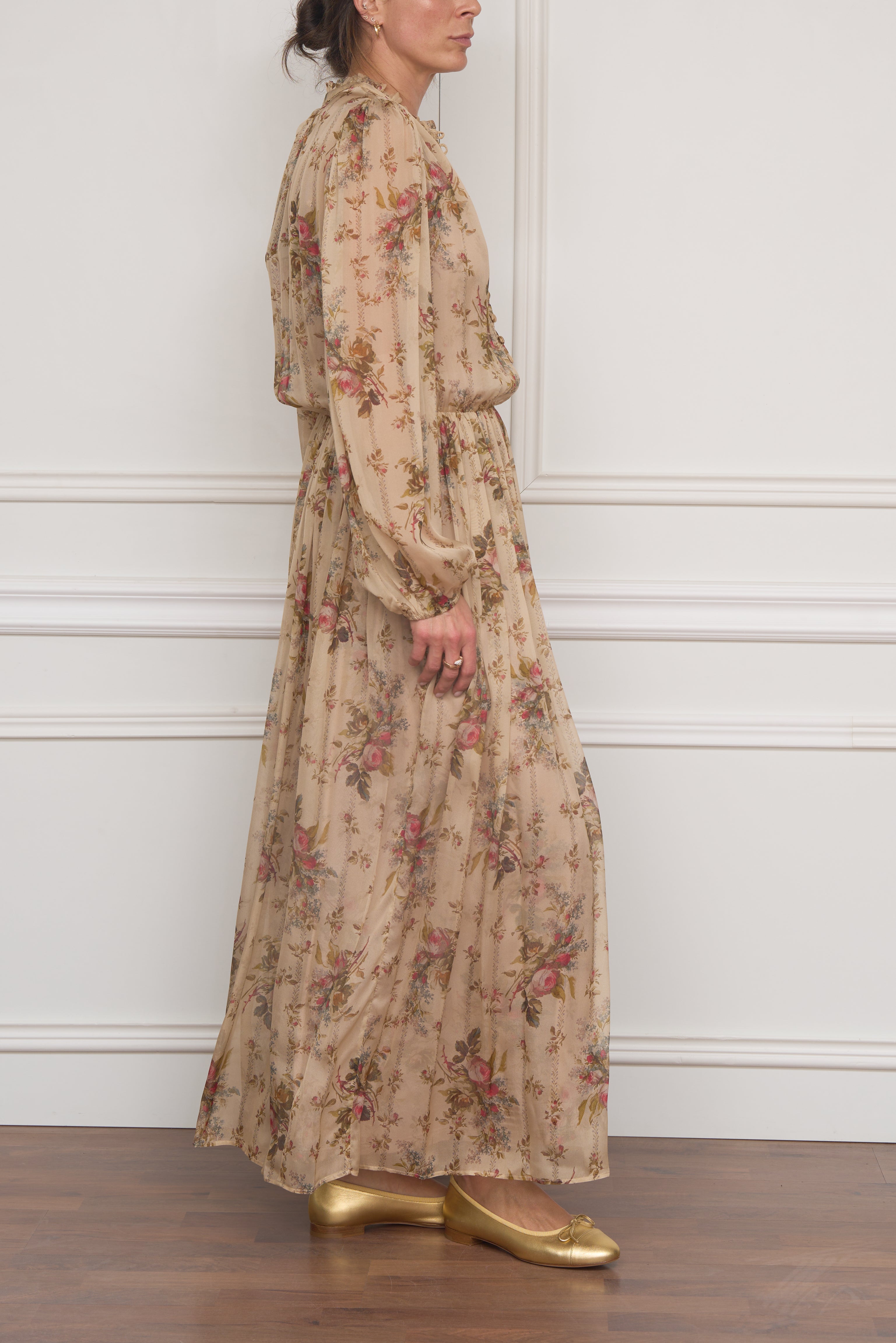 Gemustertes Kleid in beige