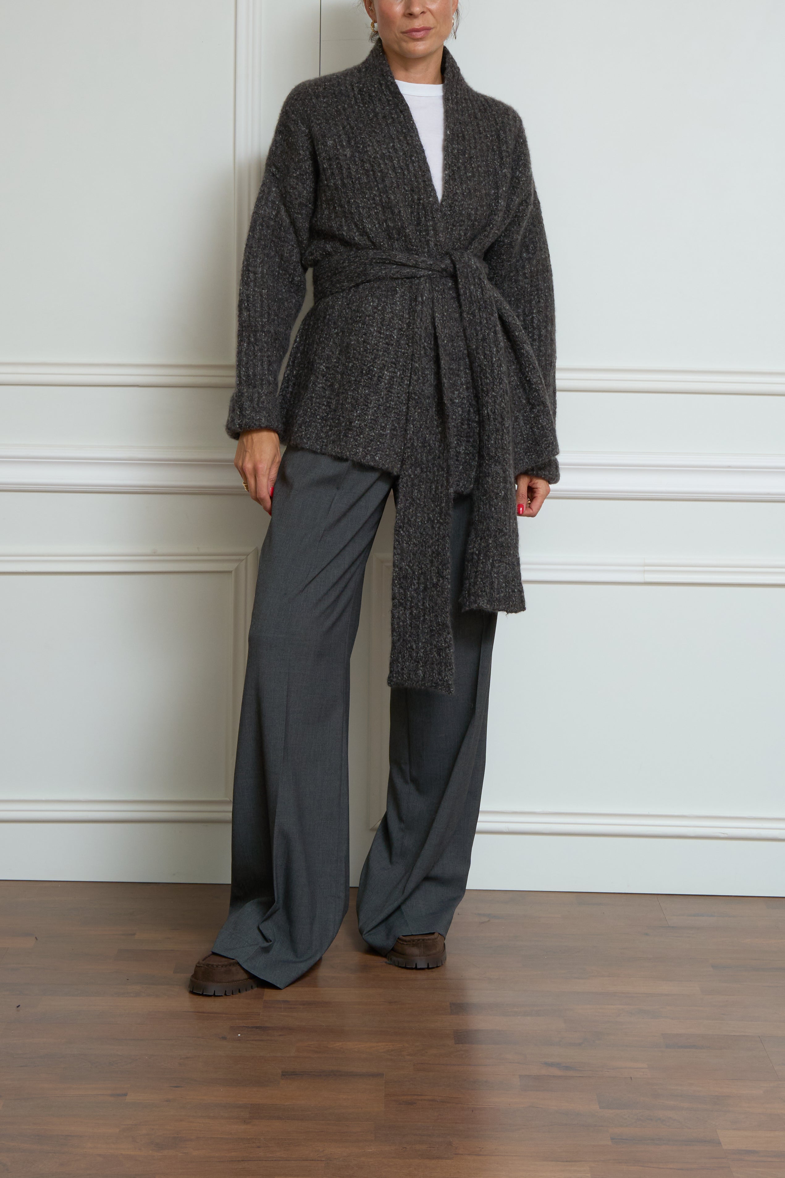 Wickelstrickjacke mit Bindegürtel in anthrazit