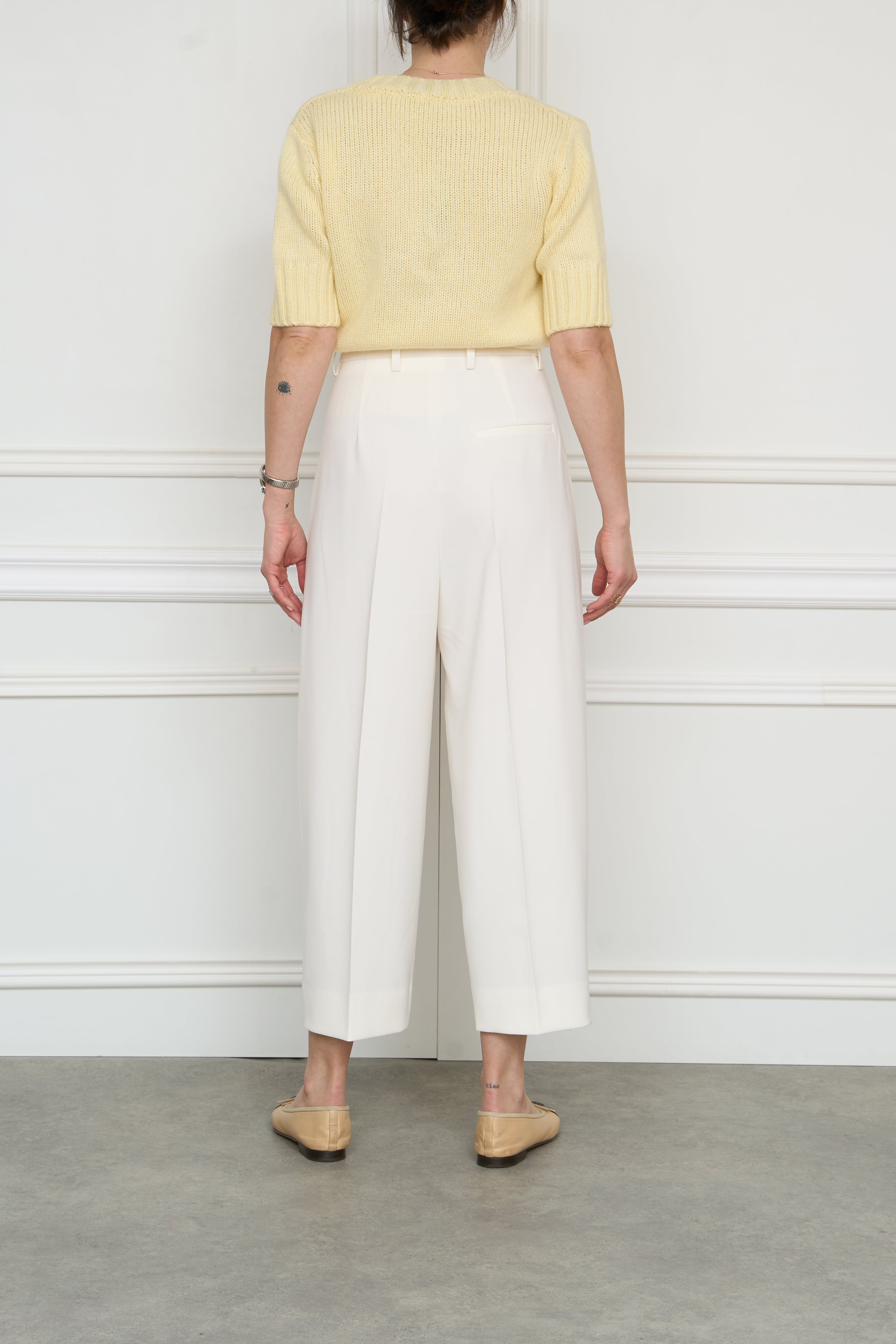 Cropped trousers 'NOA' in white