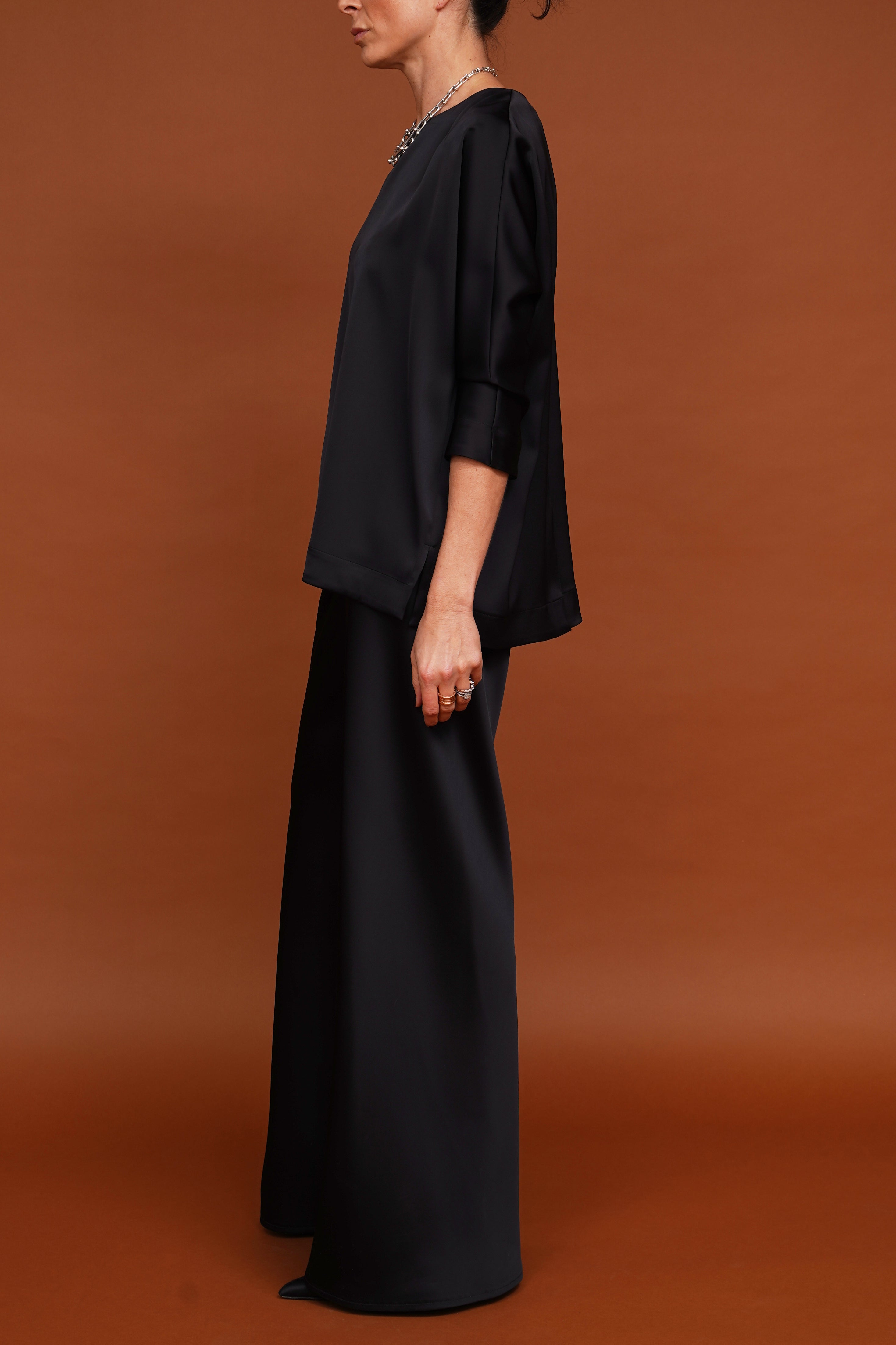 Zweiteiler in schwarz