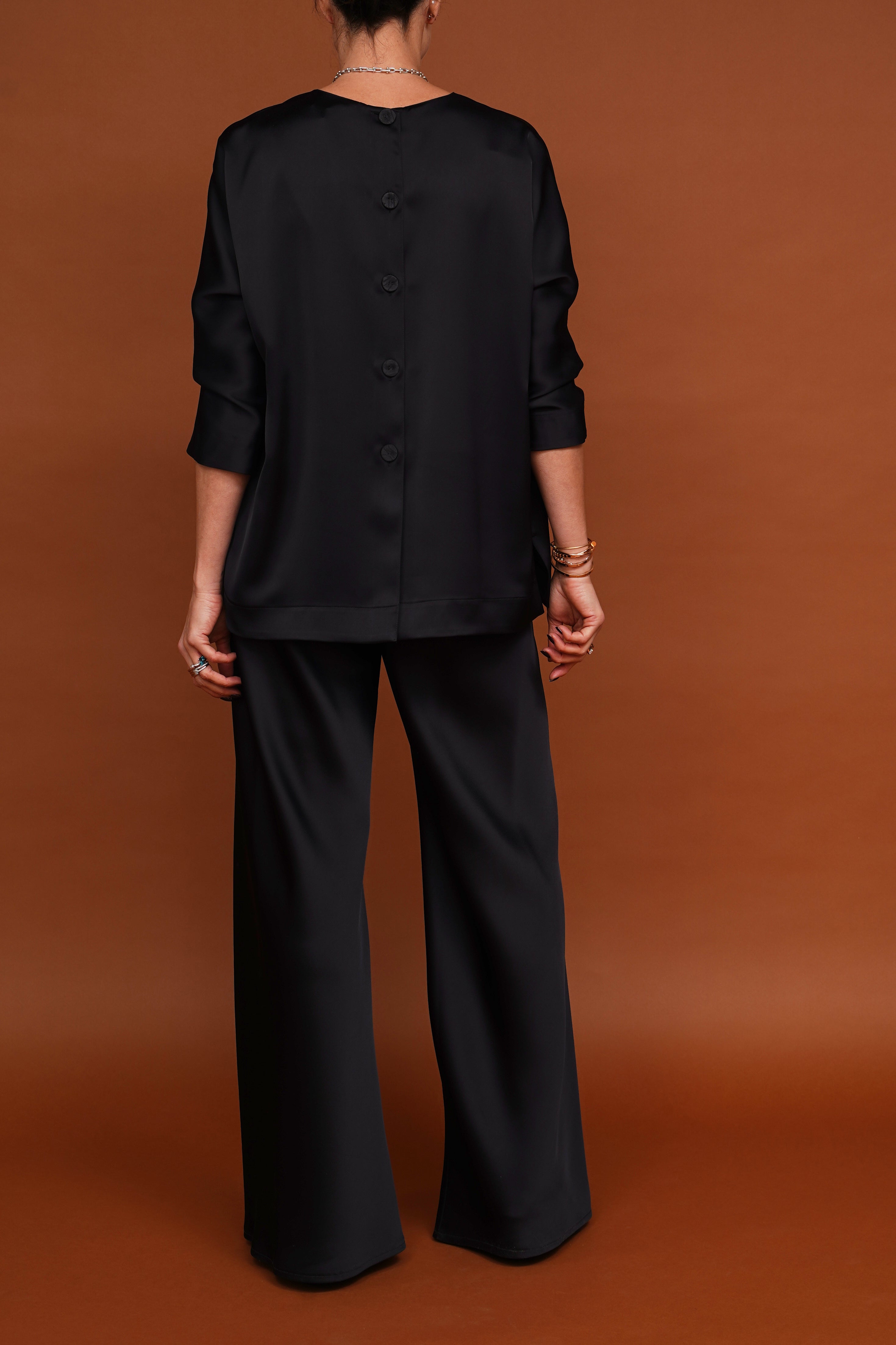 Zweiteiler in schwarz