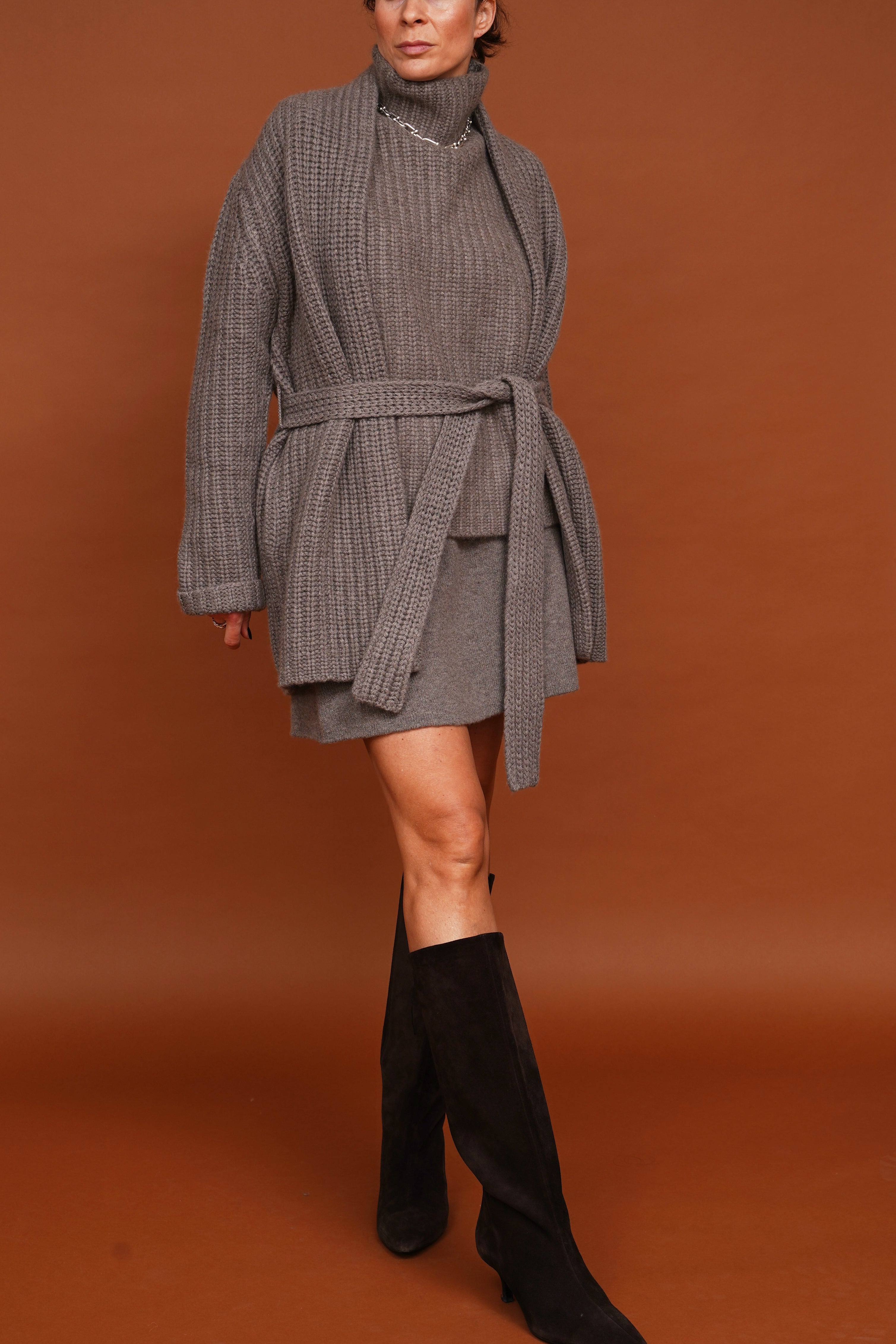 Kaschmir-Strickjacke ' Jacqueline' in taupe