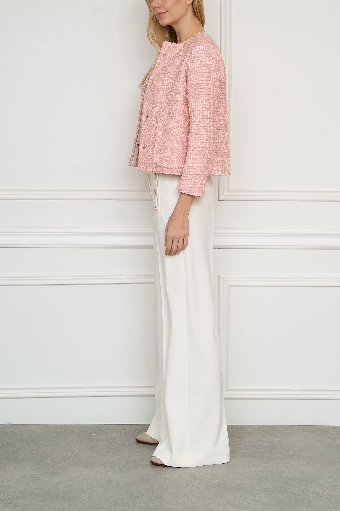 Bouclé blazer in pink