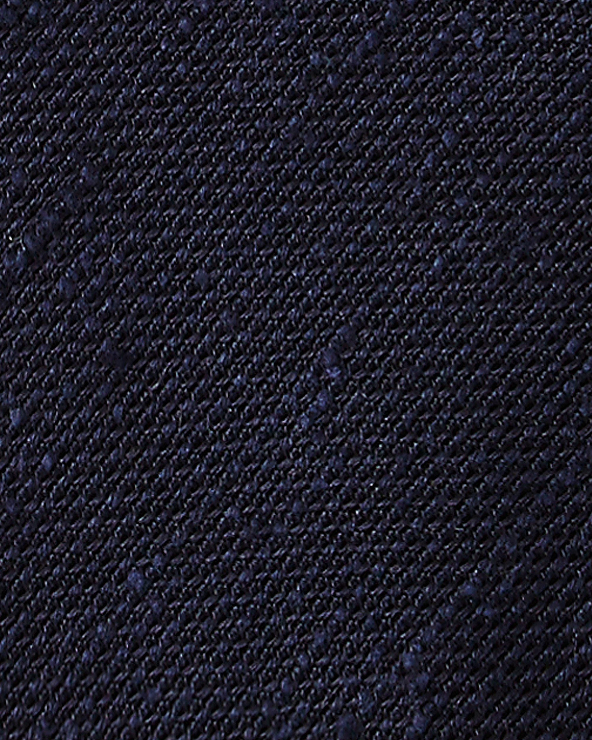 Tie in navy