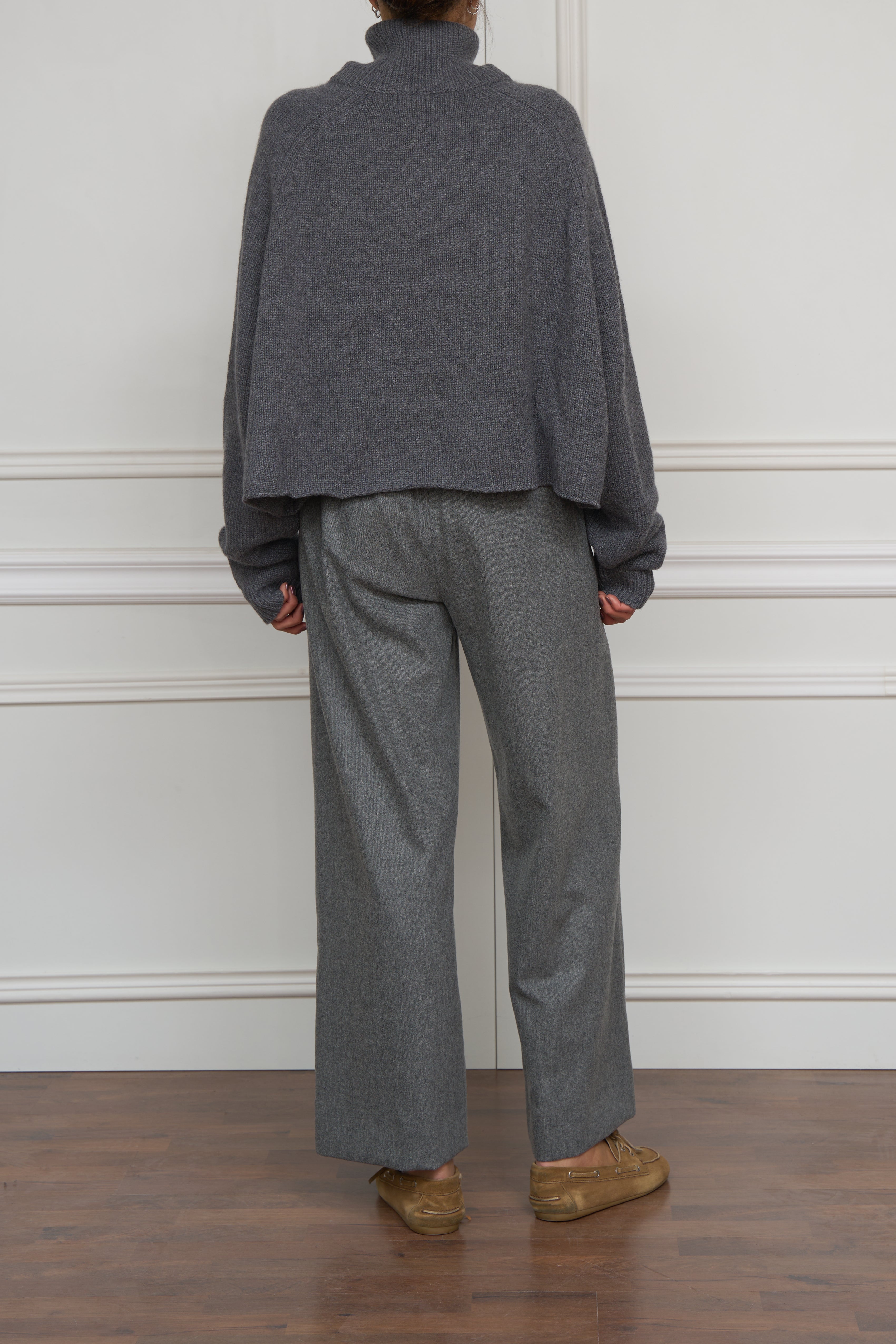 Hose 'Floria' in grau