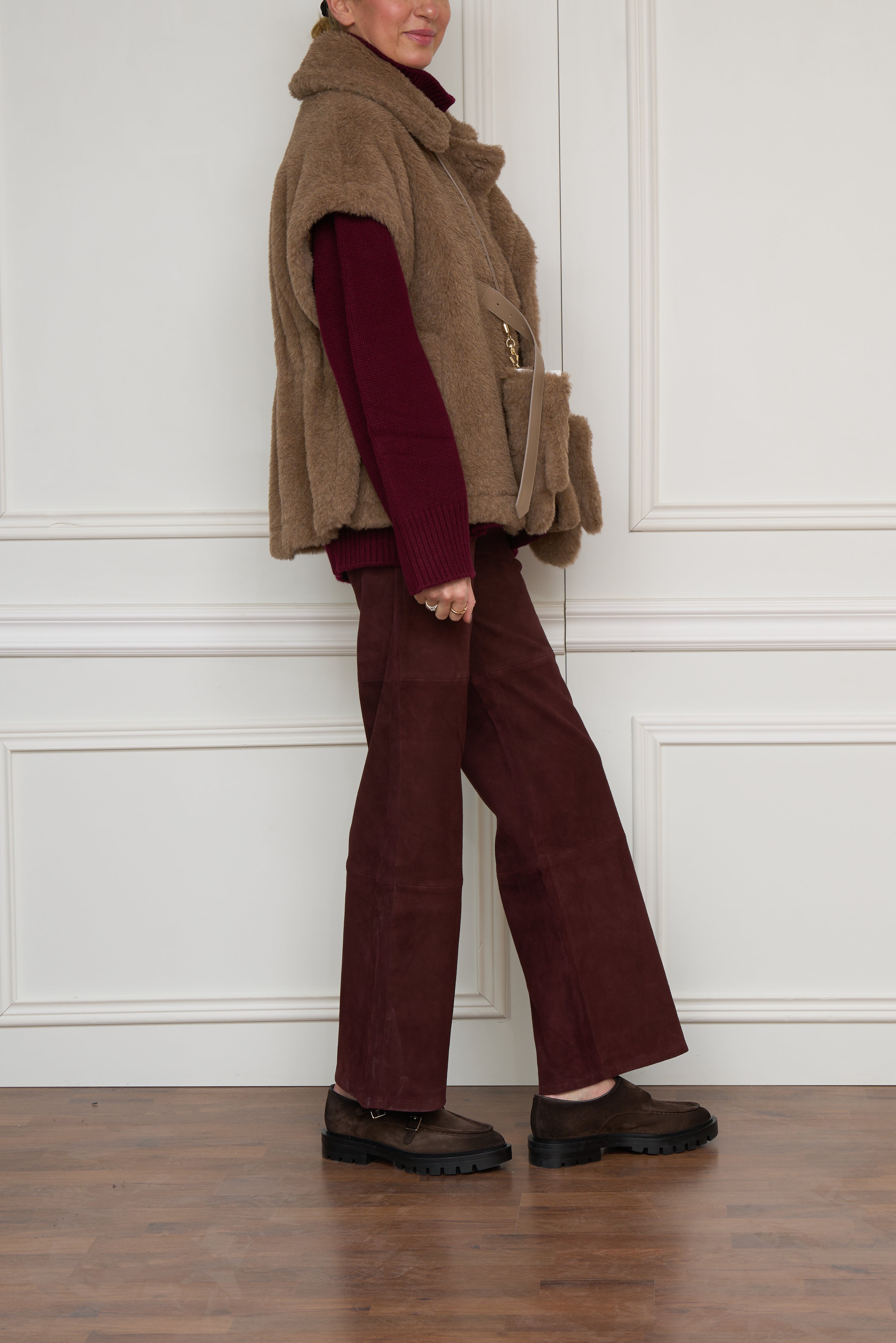 Cape aus Teddy-Stoff in camel