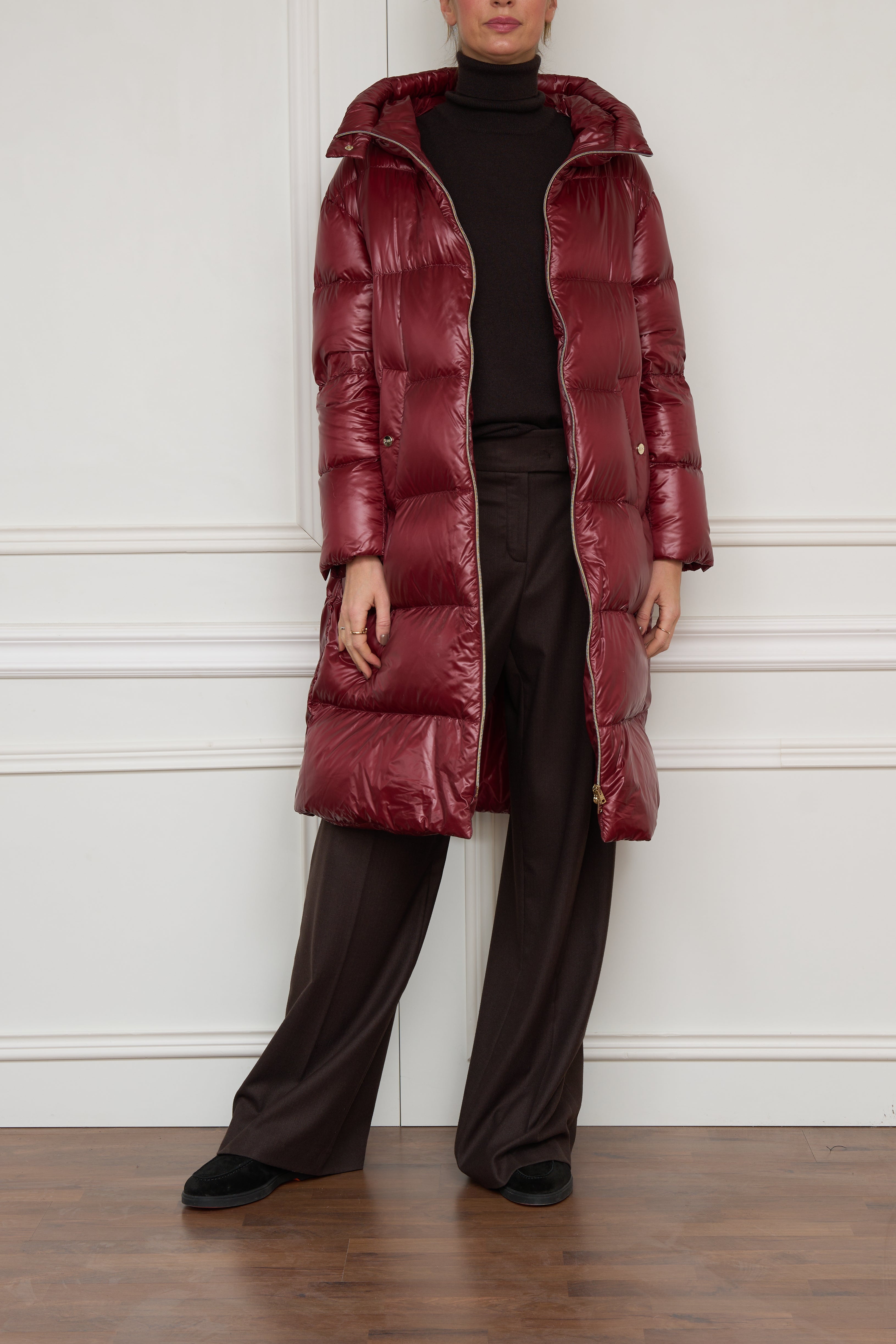 Daunenmantel in rot