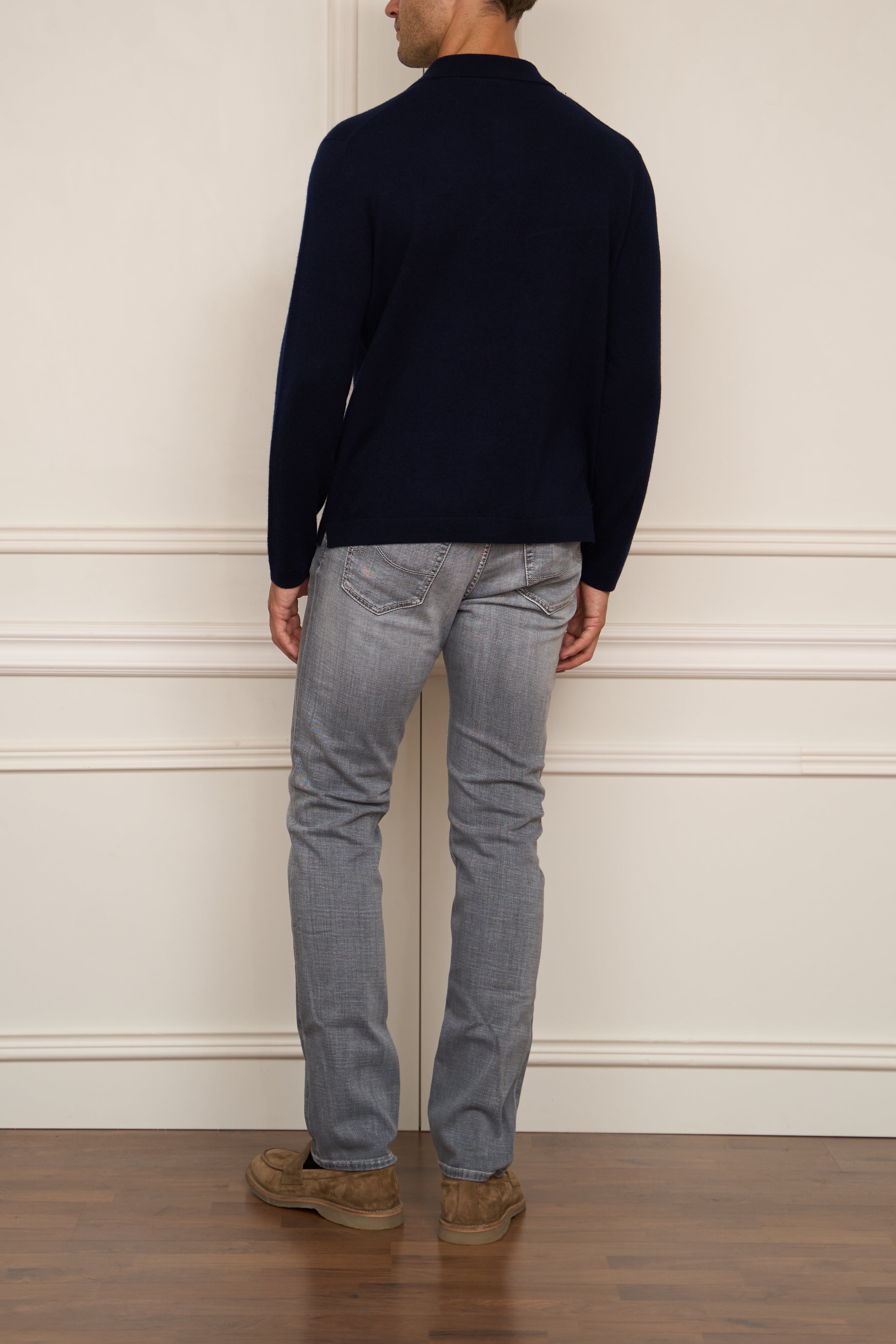 Knitted coat with zipper in grey