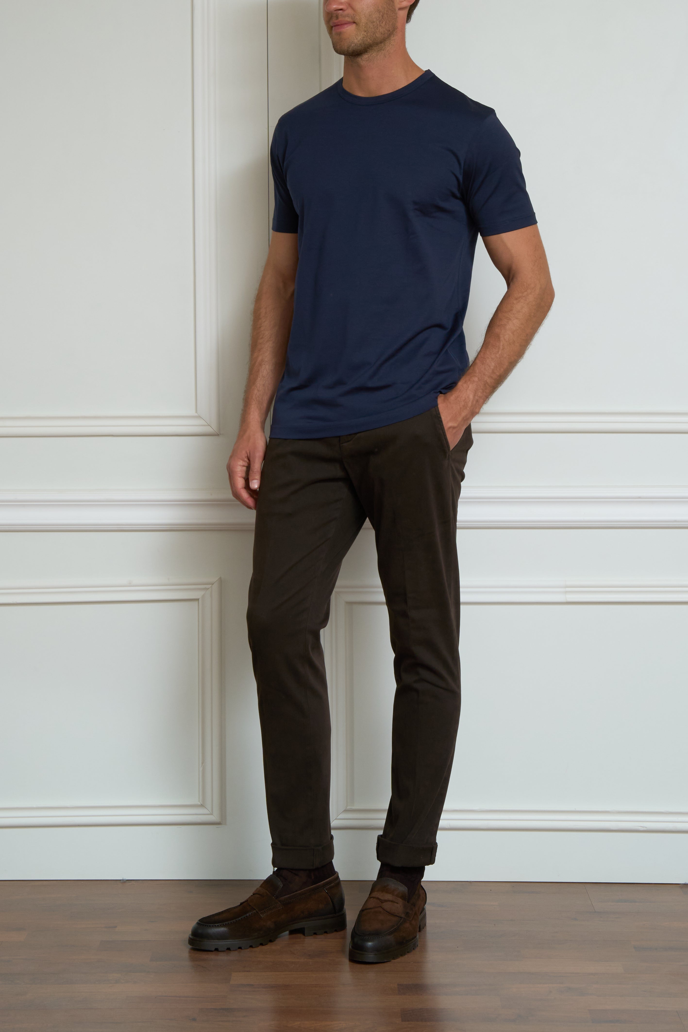 T-shirt in navy