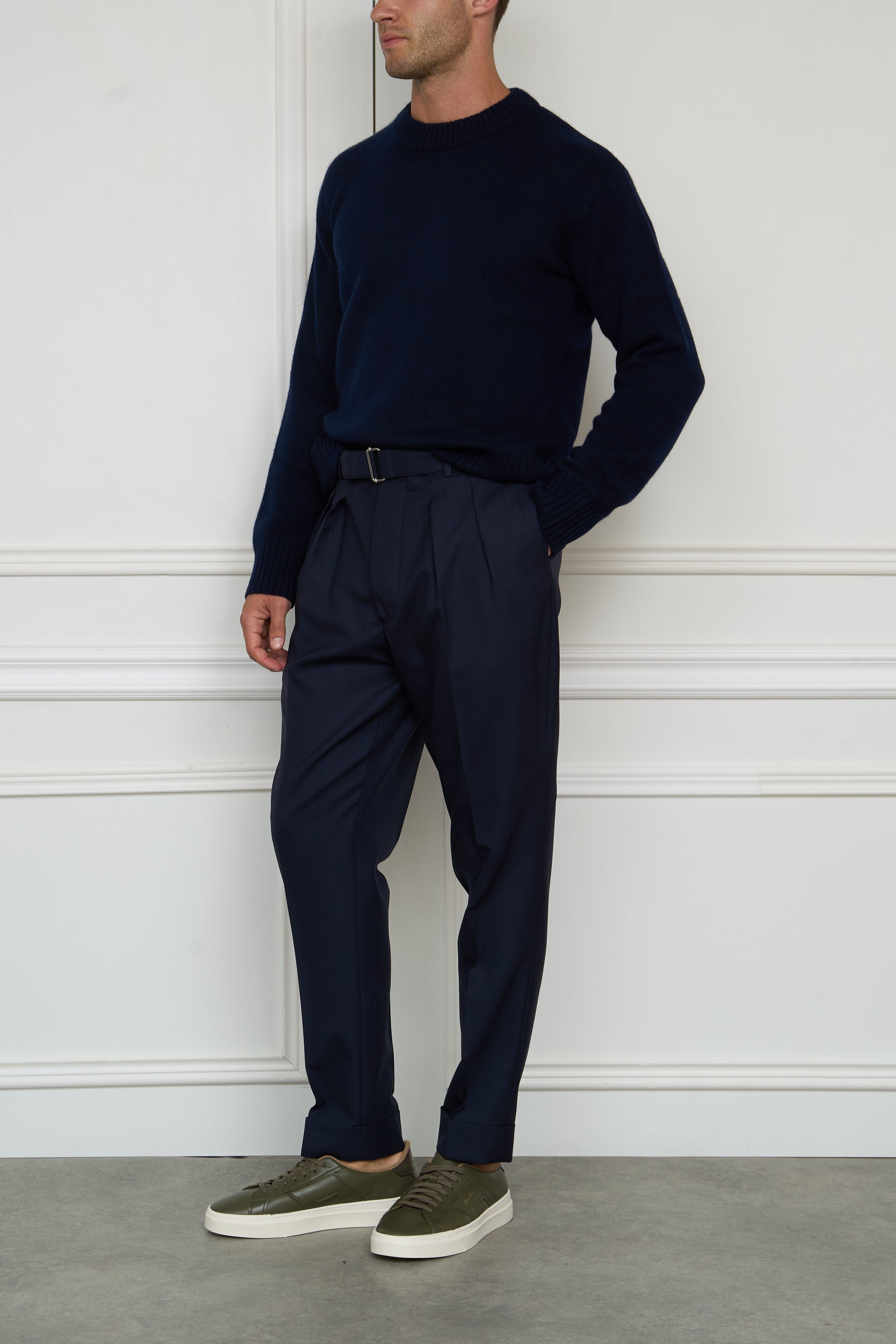 Lightweight wool trousers in navy